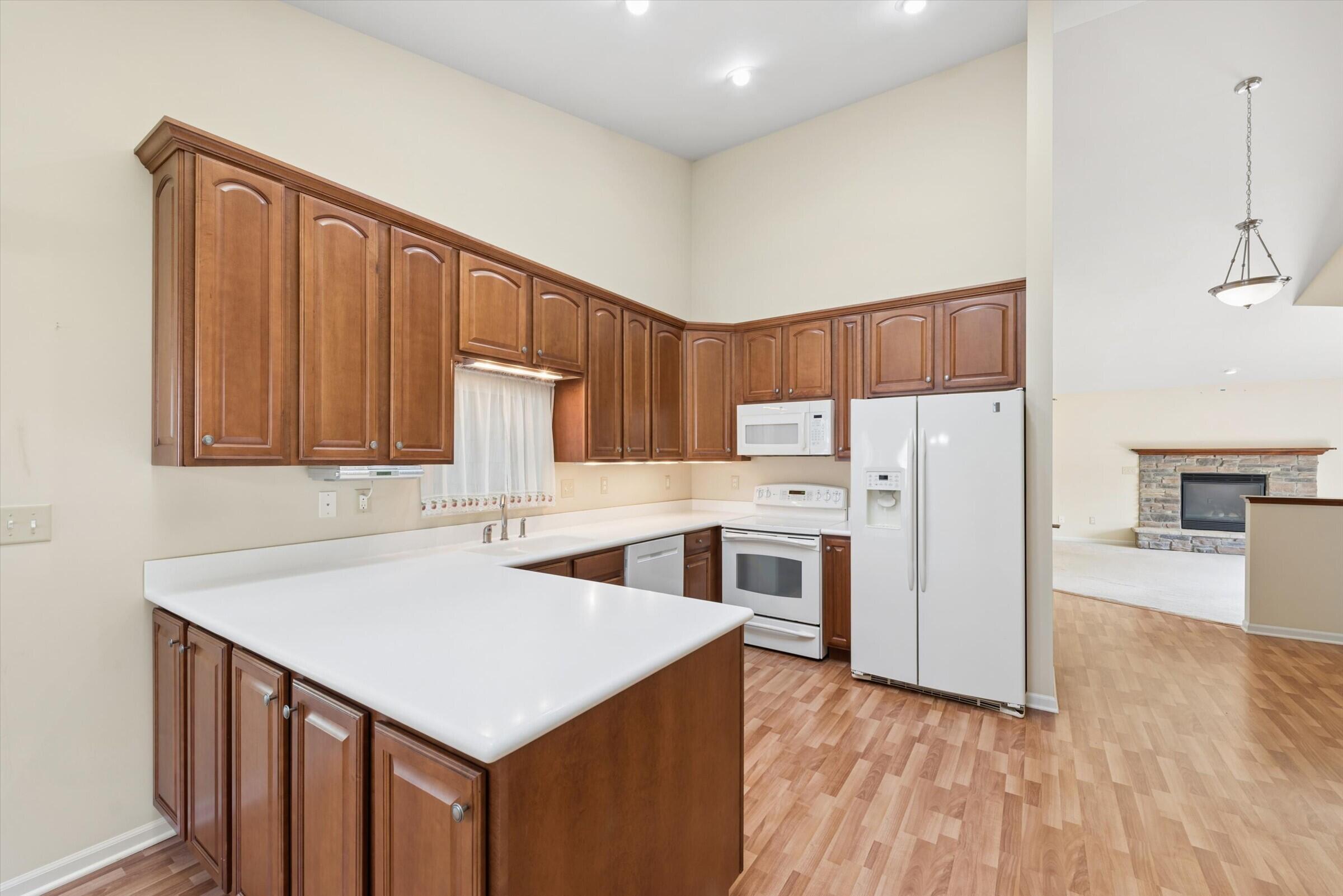883 Hemingway Trail, Valparaiso, IN 46383; Image #7