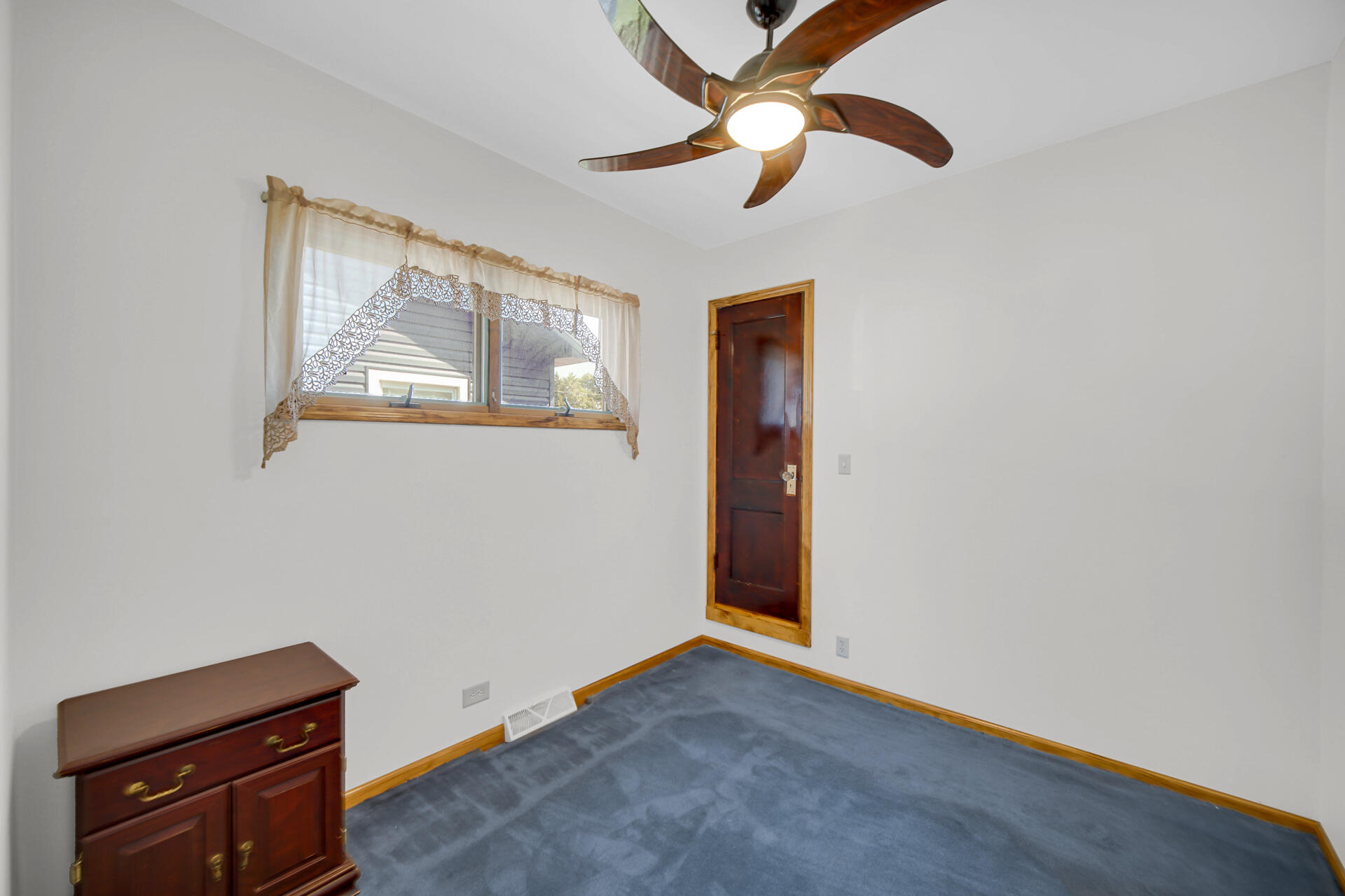 4241 Hohman Avenue, Hammond, IN 46327; Image #10