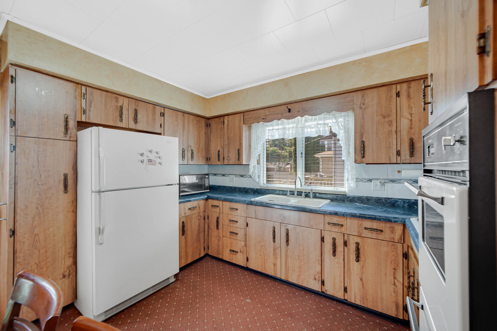 4241 Hohman Avenue, Hammond, IN 46327; Image #14