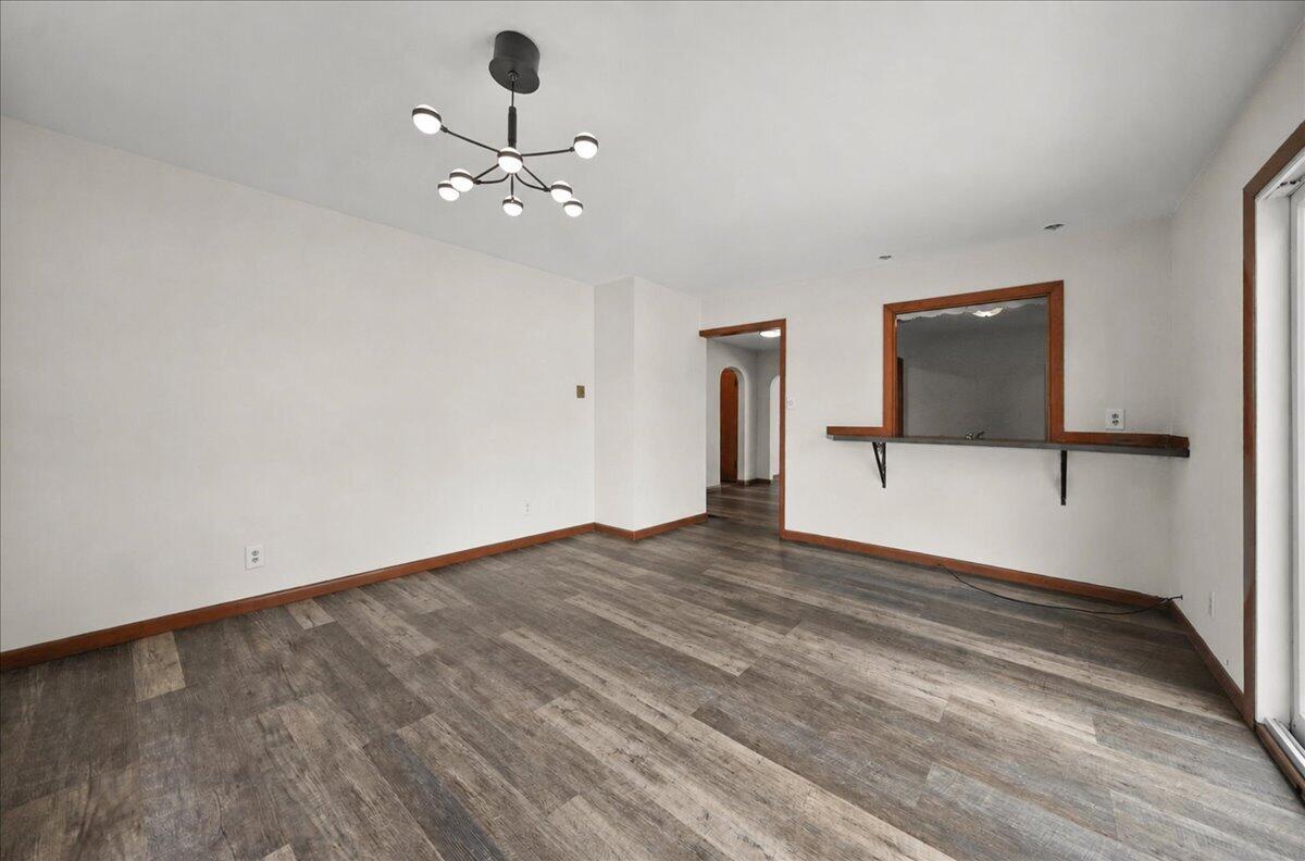 142 S Indiana Avenue, Crown Point, IN 46307; Image #10