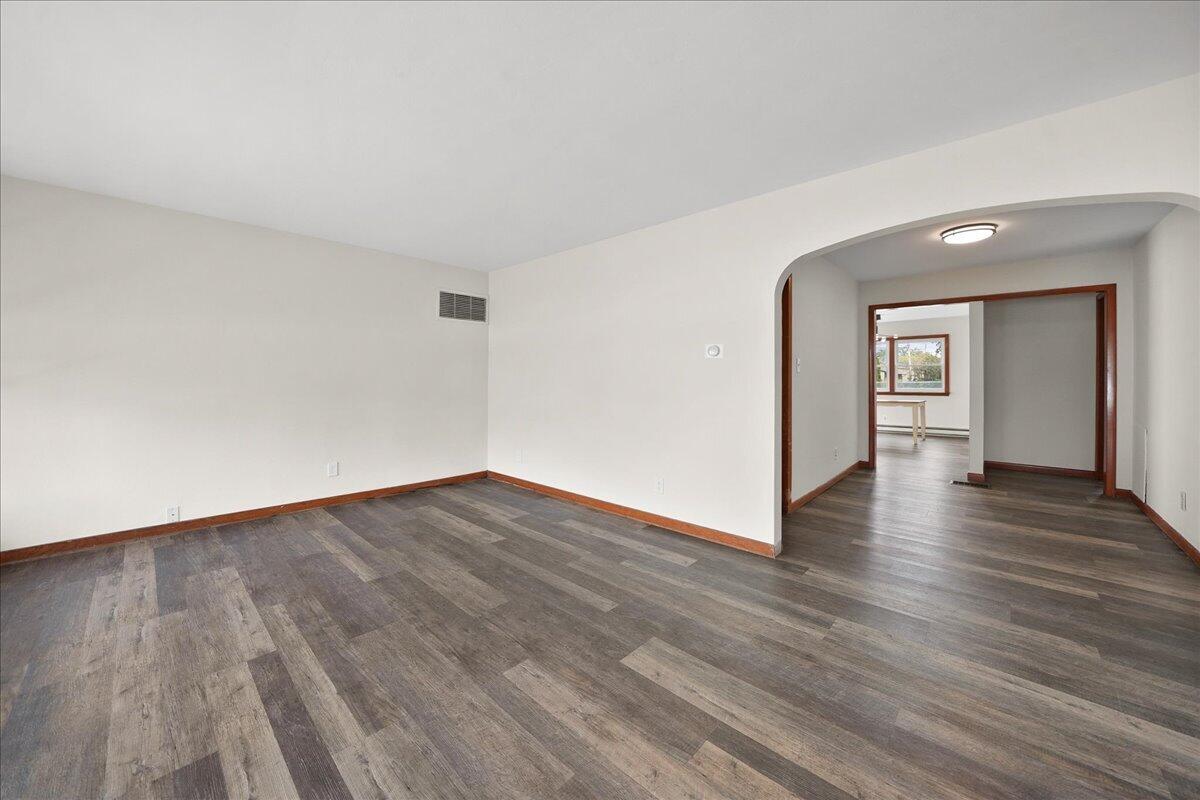 142 S Indiana Avenue, Crown Point, IN 46307; Image #3
