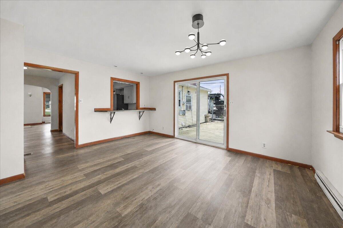 142 S Indiana Avenue, Crown Point, IN 46307; Image #9