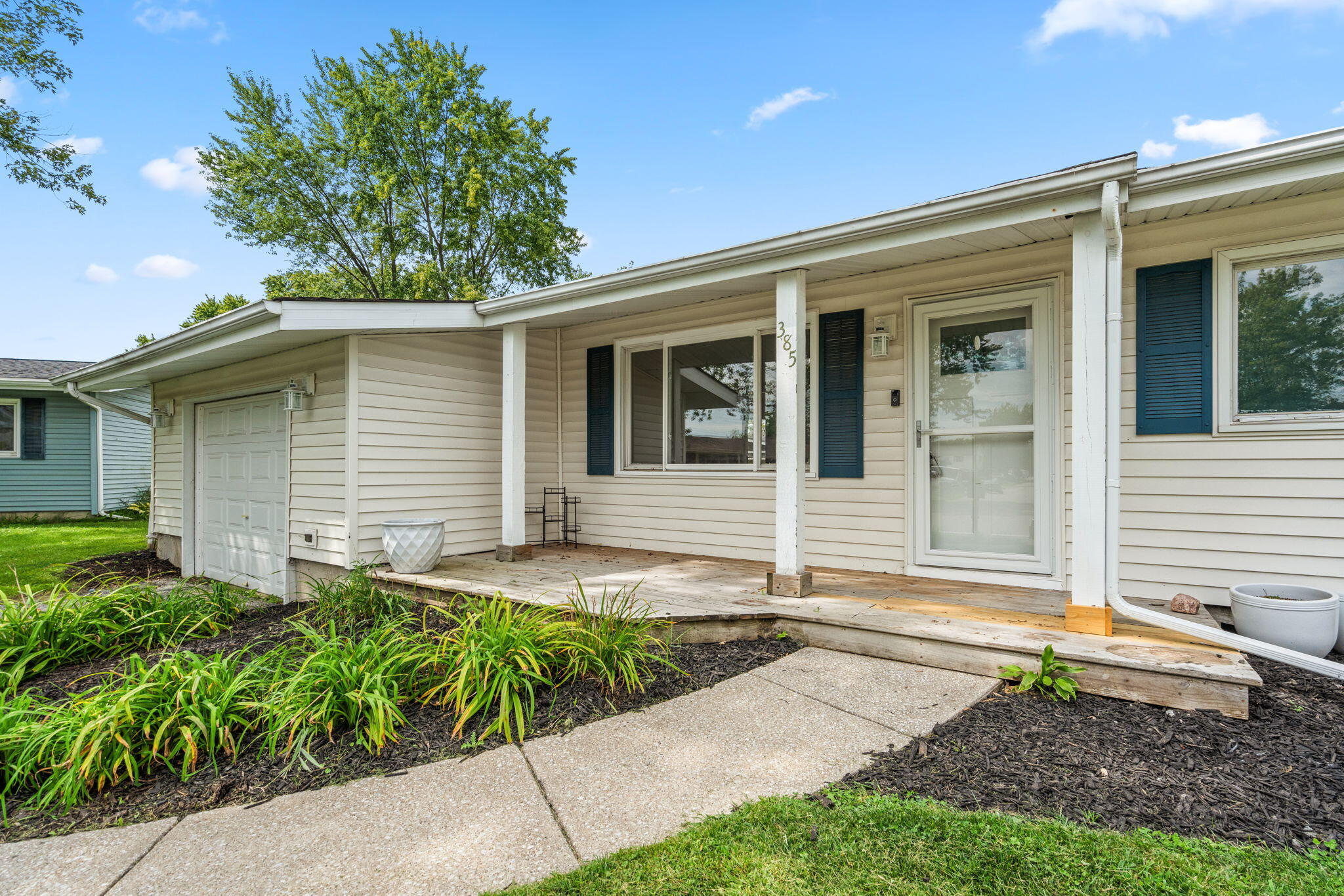 385 Riviera Court, Valparaiso, IN 46385; Image #3