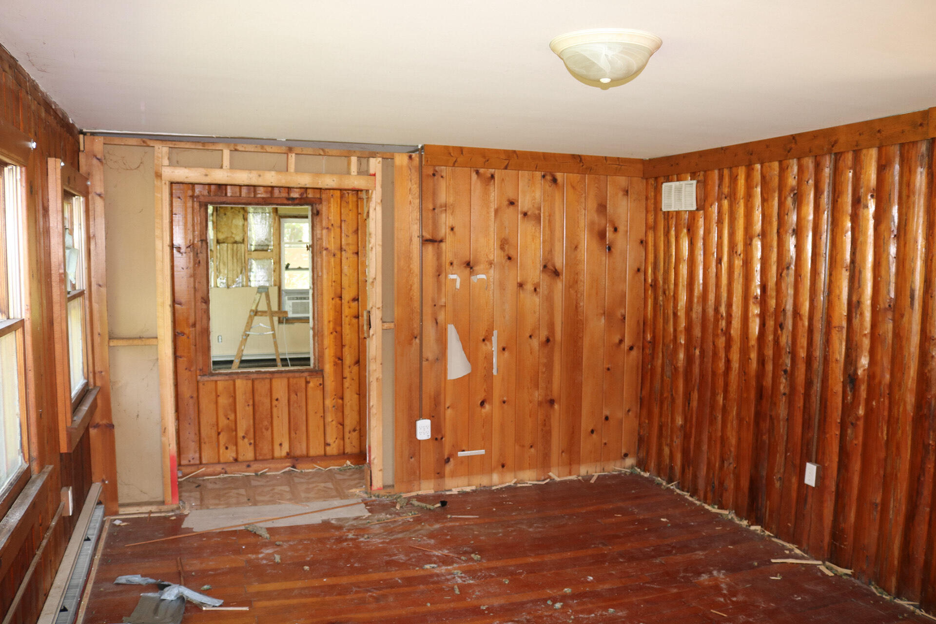 5630 W 154th Avenue, Crown Point, IN 46307; Image #2