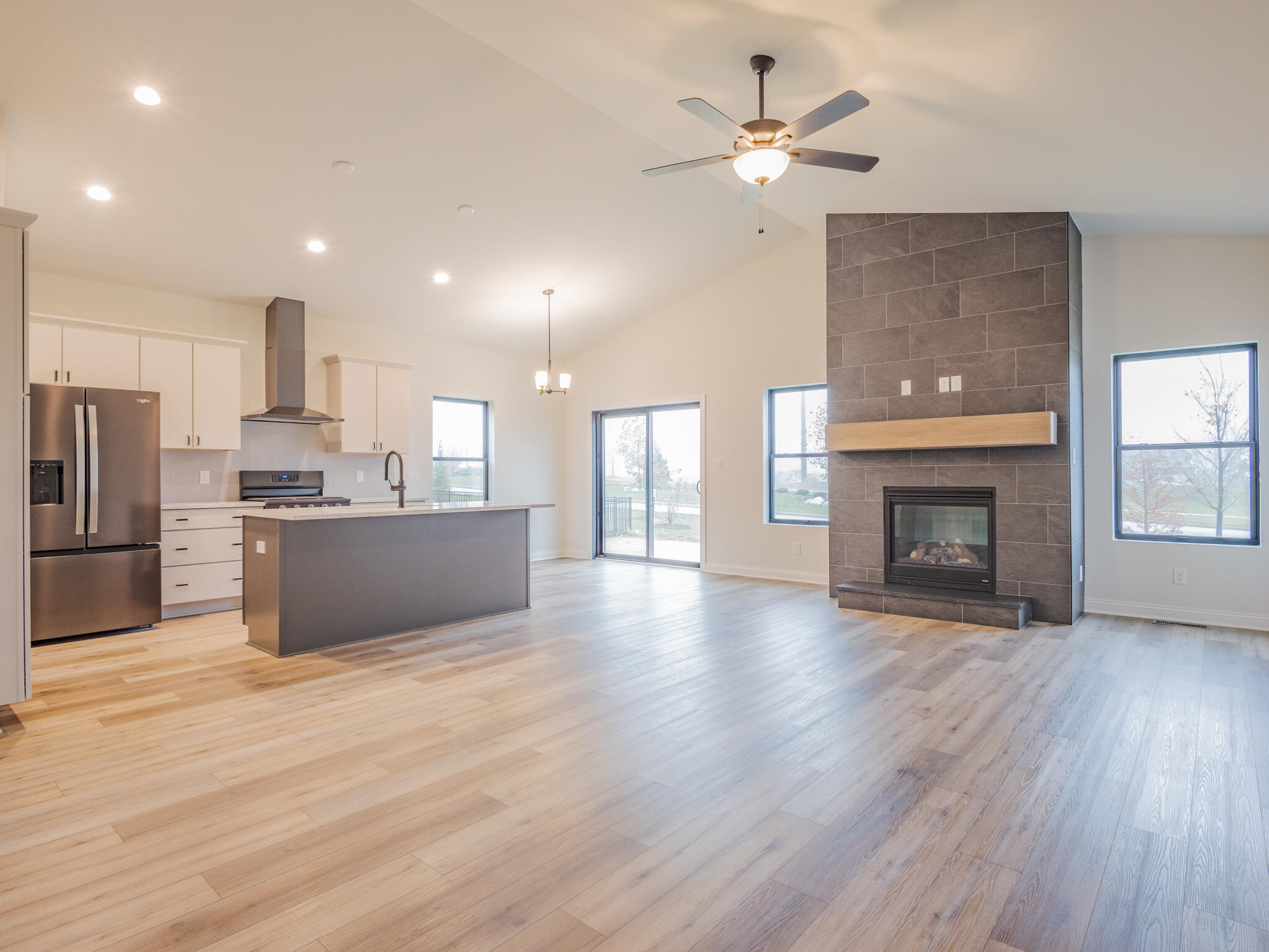 3101 Forestside Lane, Valparaiso, IN 46385; Image #3