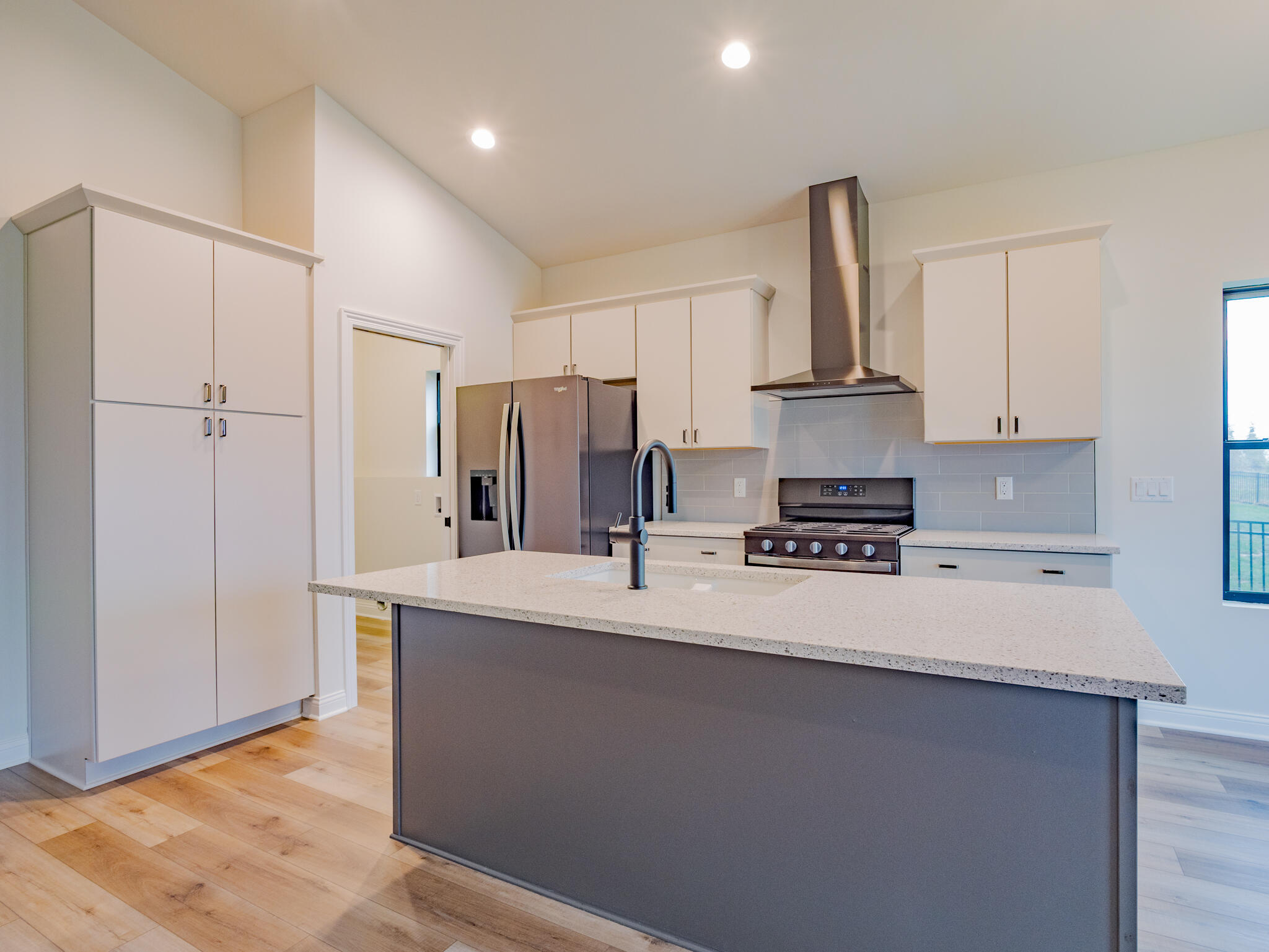 3101 Forestside Lane, Valparaiso, IN 46385; Image #4