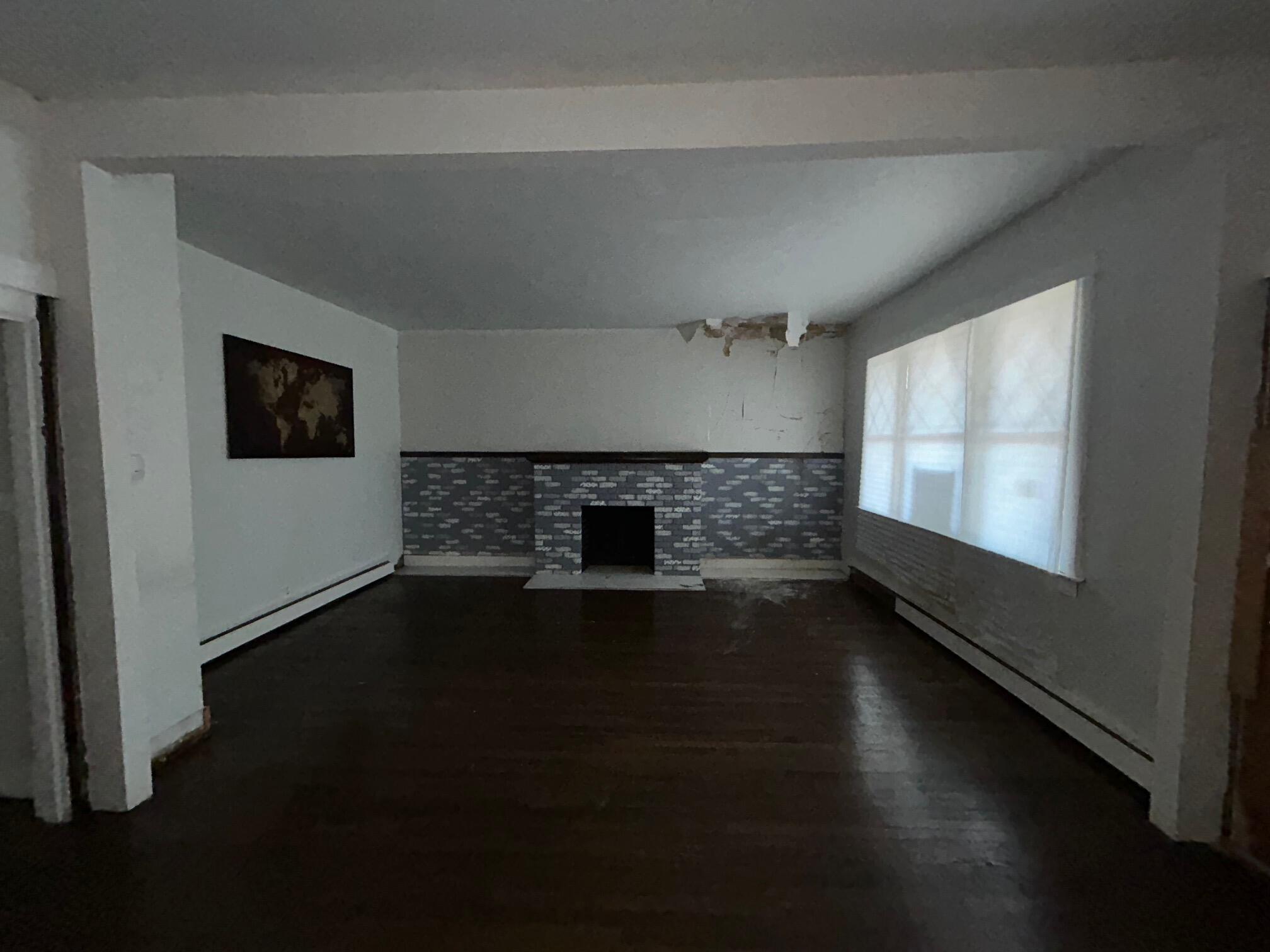 1826 Laporte Avenue, Whiting, IN 46394; Image #5