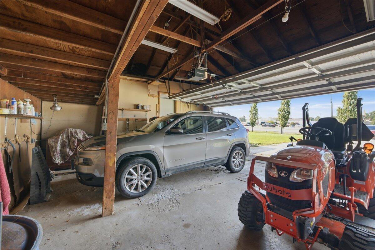 2101 Coolwood Drive, Valparaiso, IN 46385; Image #22