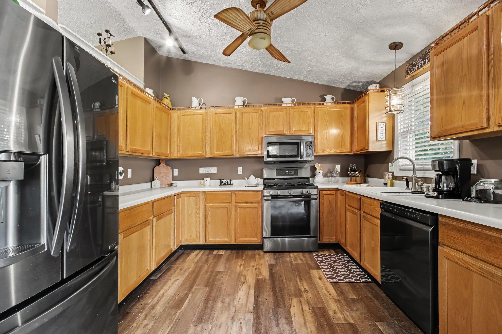 6515 Lakewood Avenue, Portage, IN 46368; Image #8