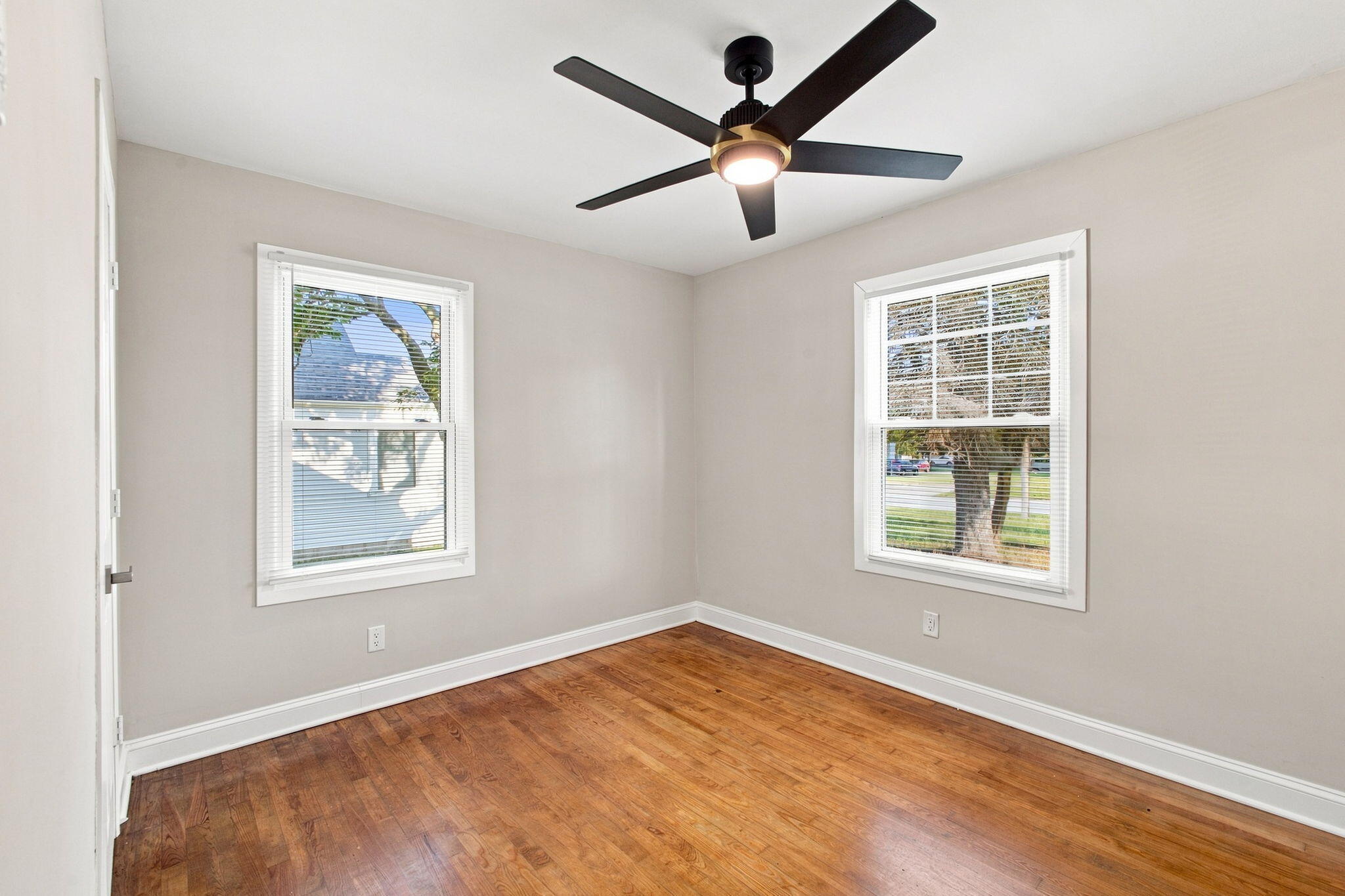 321 W 57th Avenue, Merrillville, IN 46410; Image #9