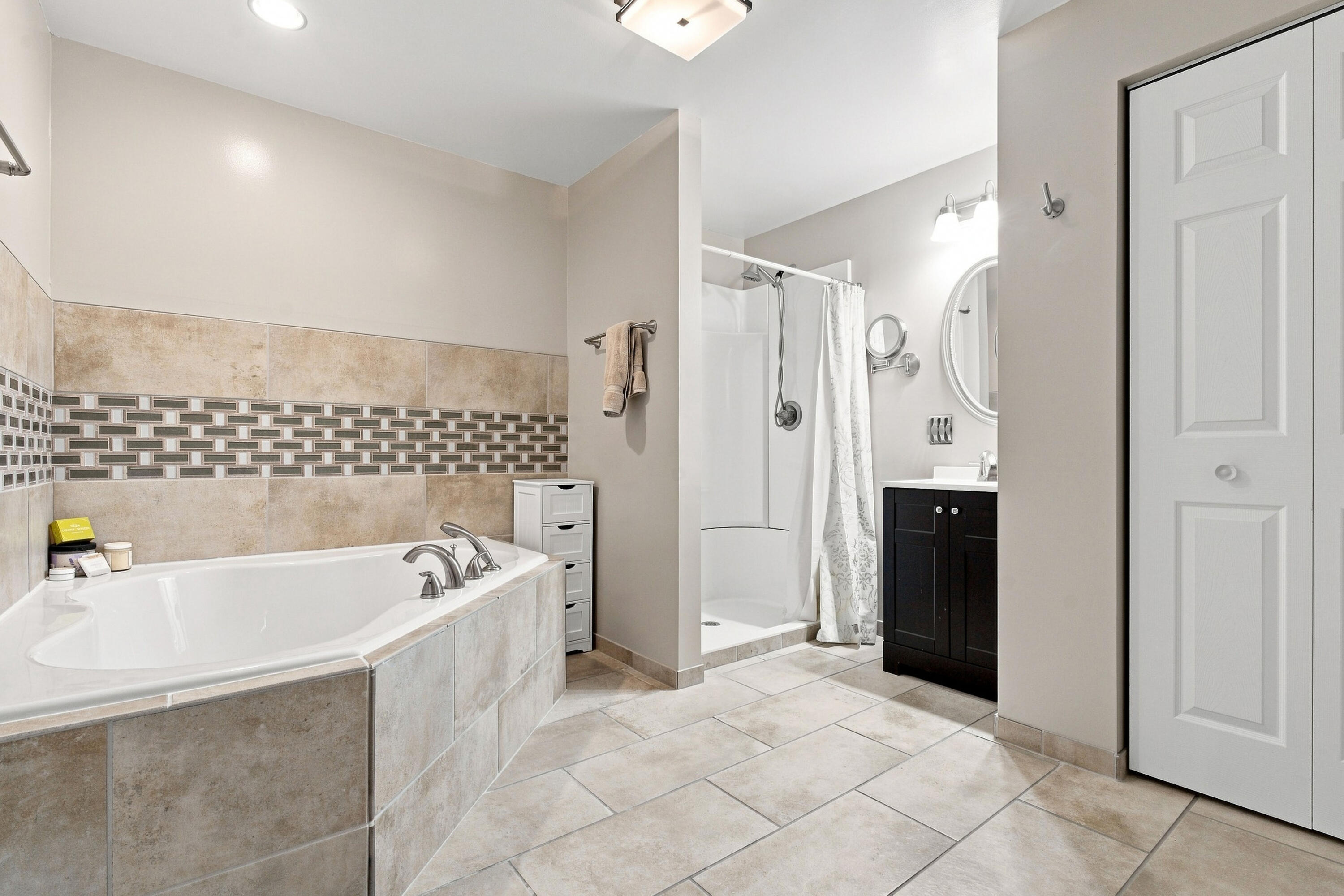 1926 Boardwalk Circle E, Portage, IN 46368; Image #18
