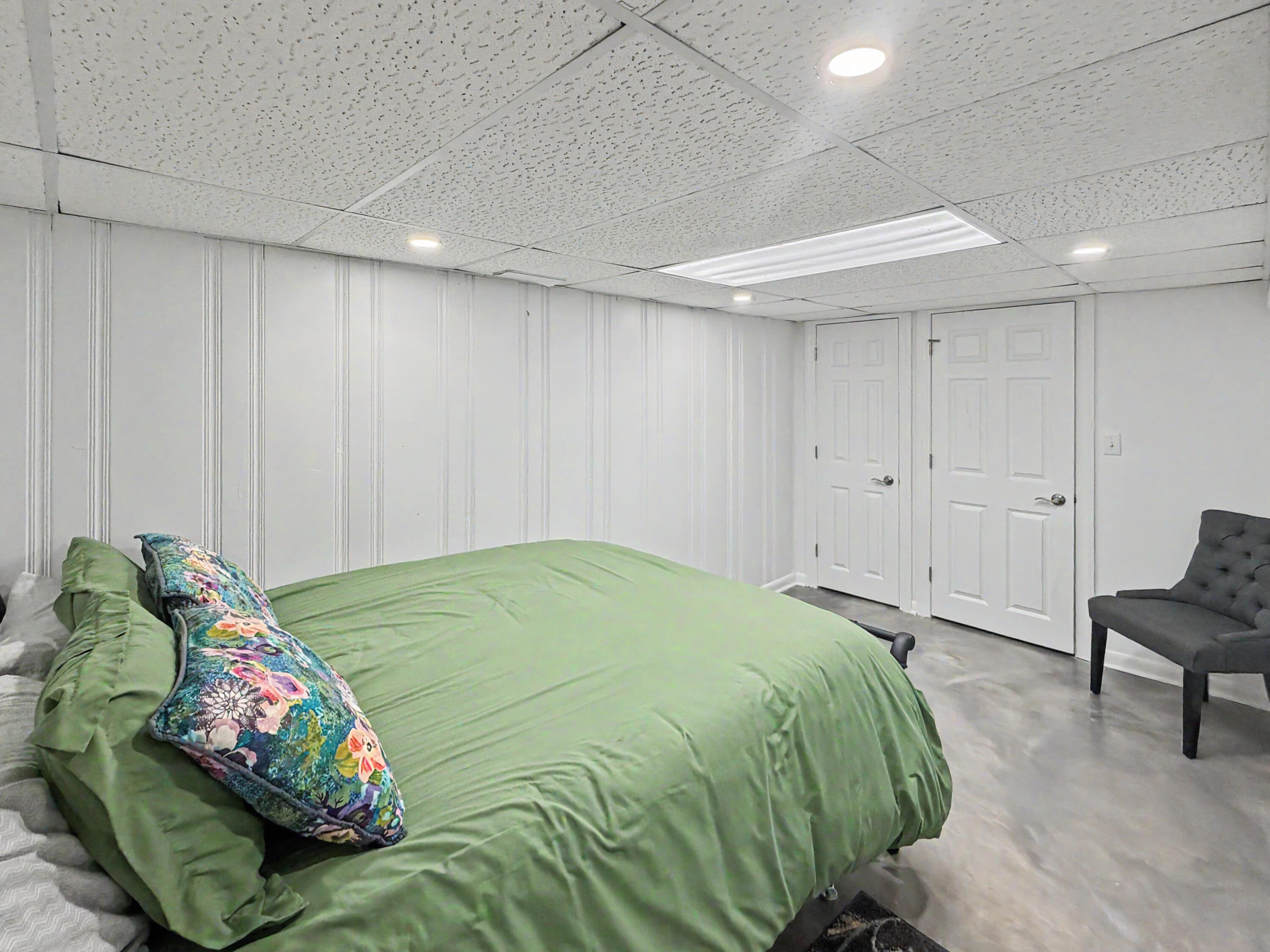 8501 Oak Avenue, Gary, IN 46403; Image #22