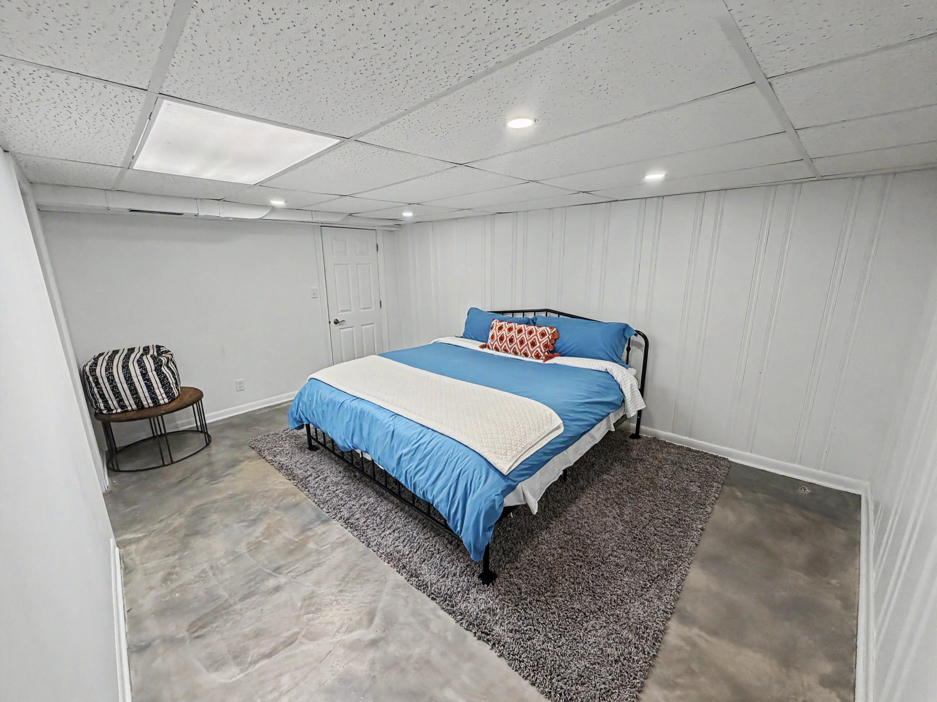 8501 Oak Avenue, Gary, IN 46403; Image #23