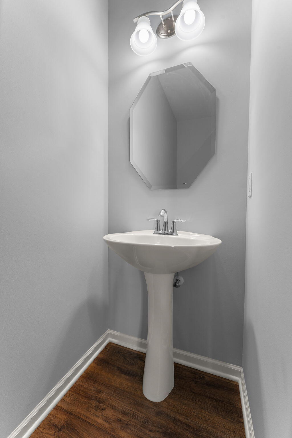 9228 Briar Lane, St. John, IN 46373; Image #15