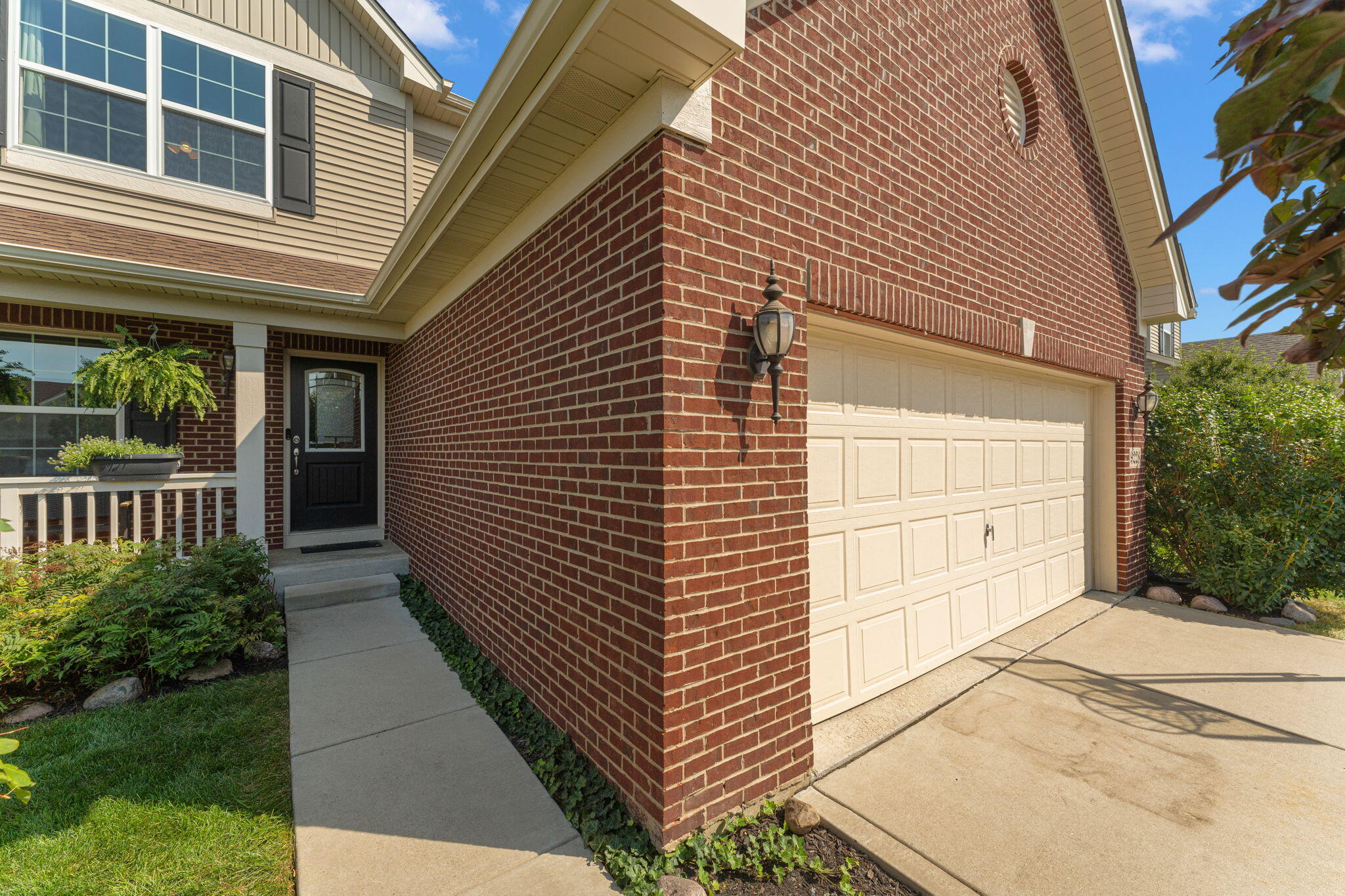 9228 Briar Lane, St. John, IN 46373; Image #2