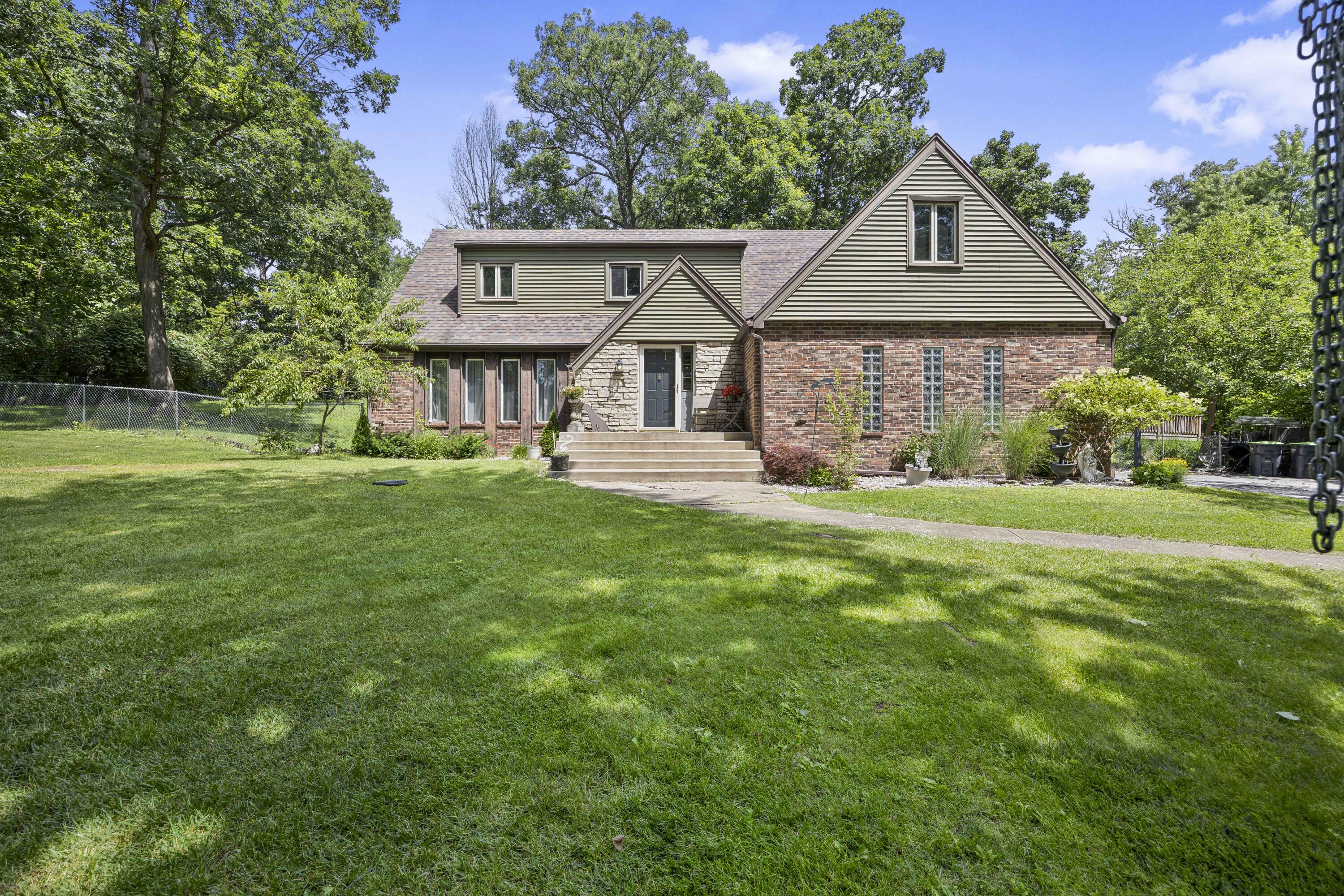 806 W 126th Court, Crown Point, IN 46307; Image #3
