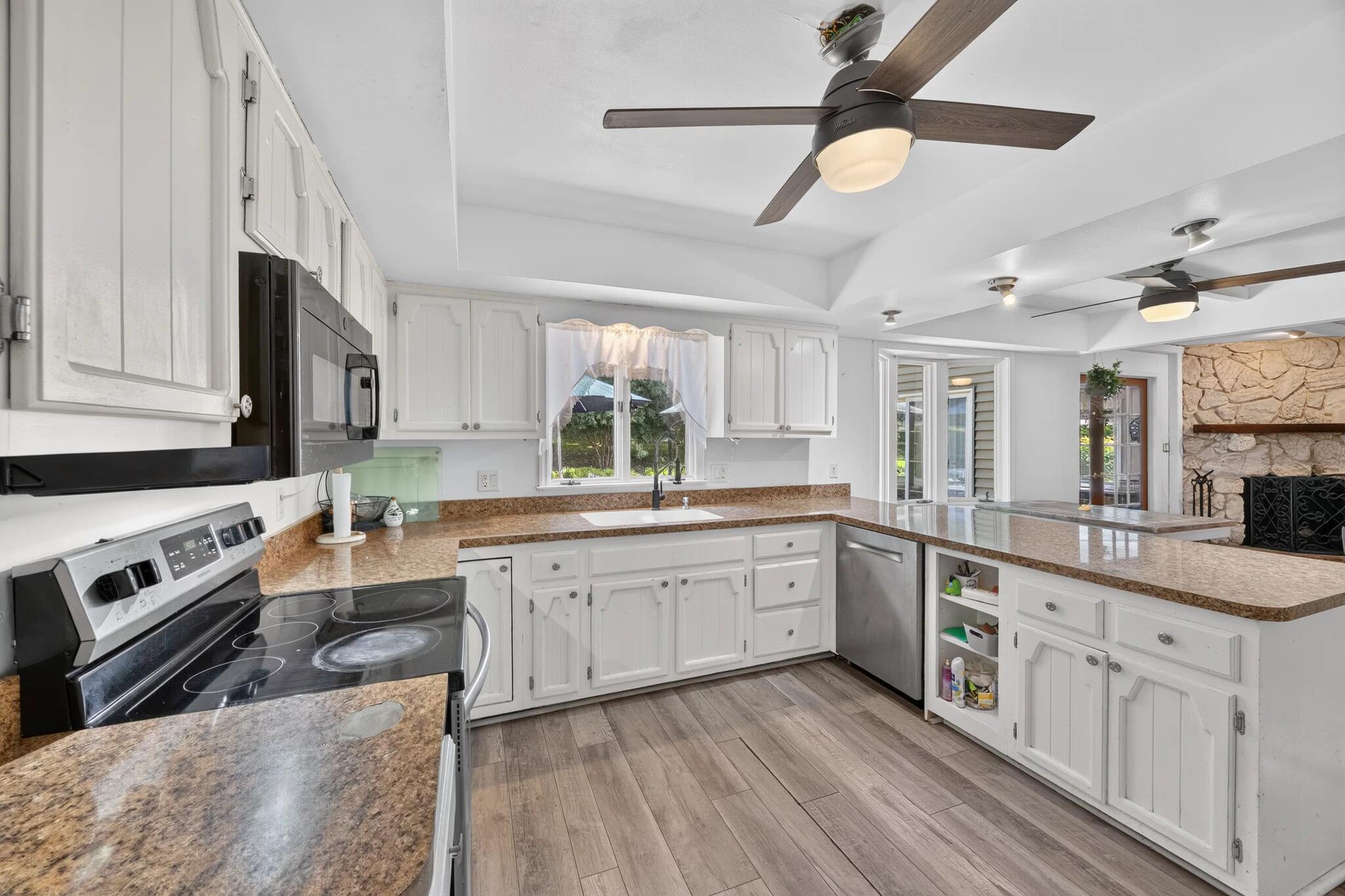 806 W 126th Court, Crown Point, IN 46307; Image #4
