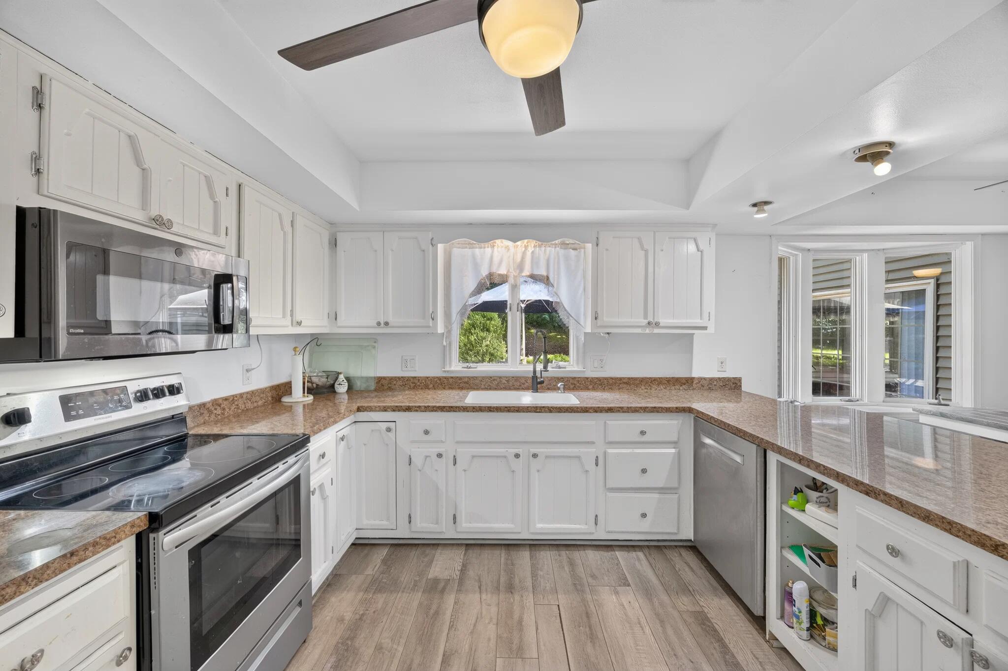 806 W 126th Court, Crown Point, IN 46307; Image #5