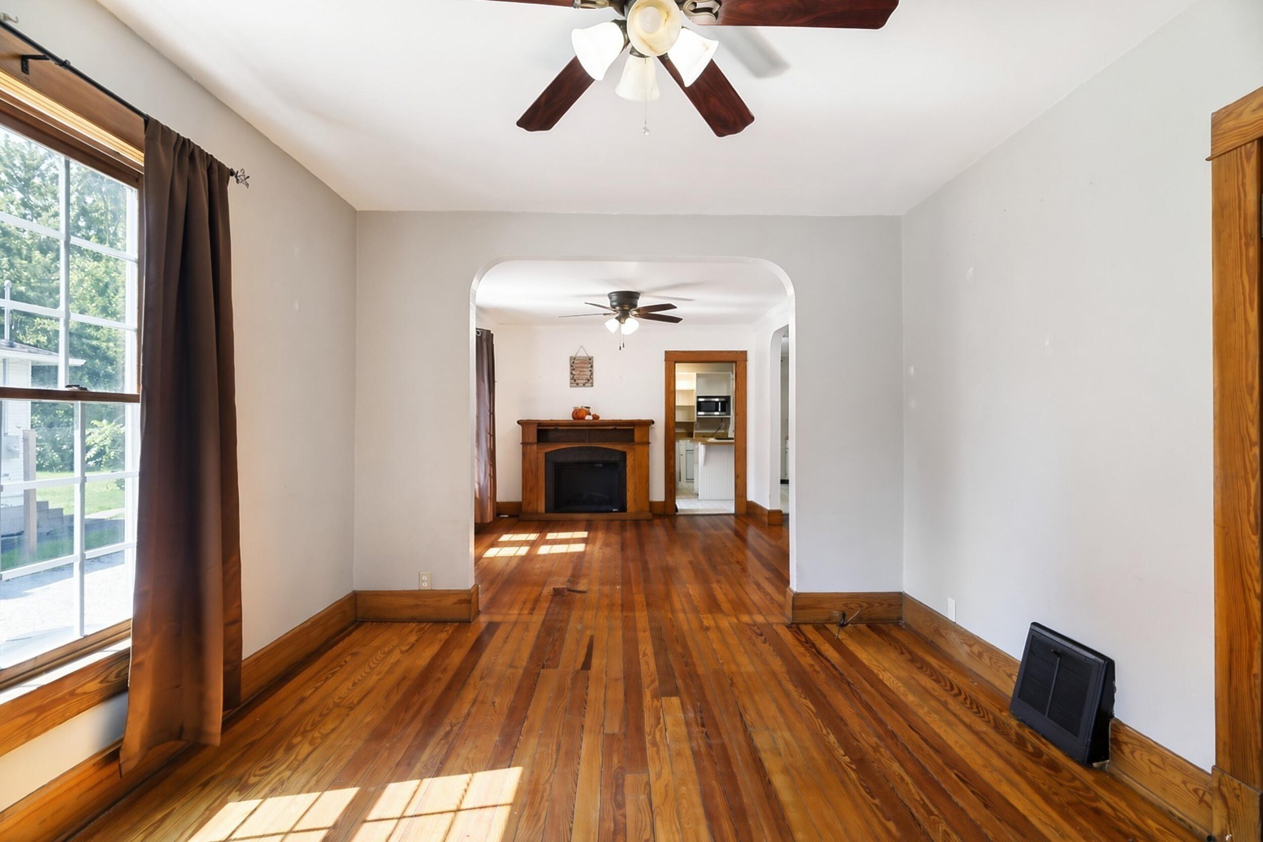 405 N Main Street, Wanatah, IN 46390; Image #11