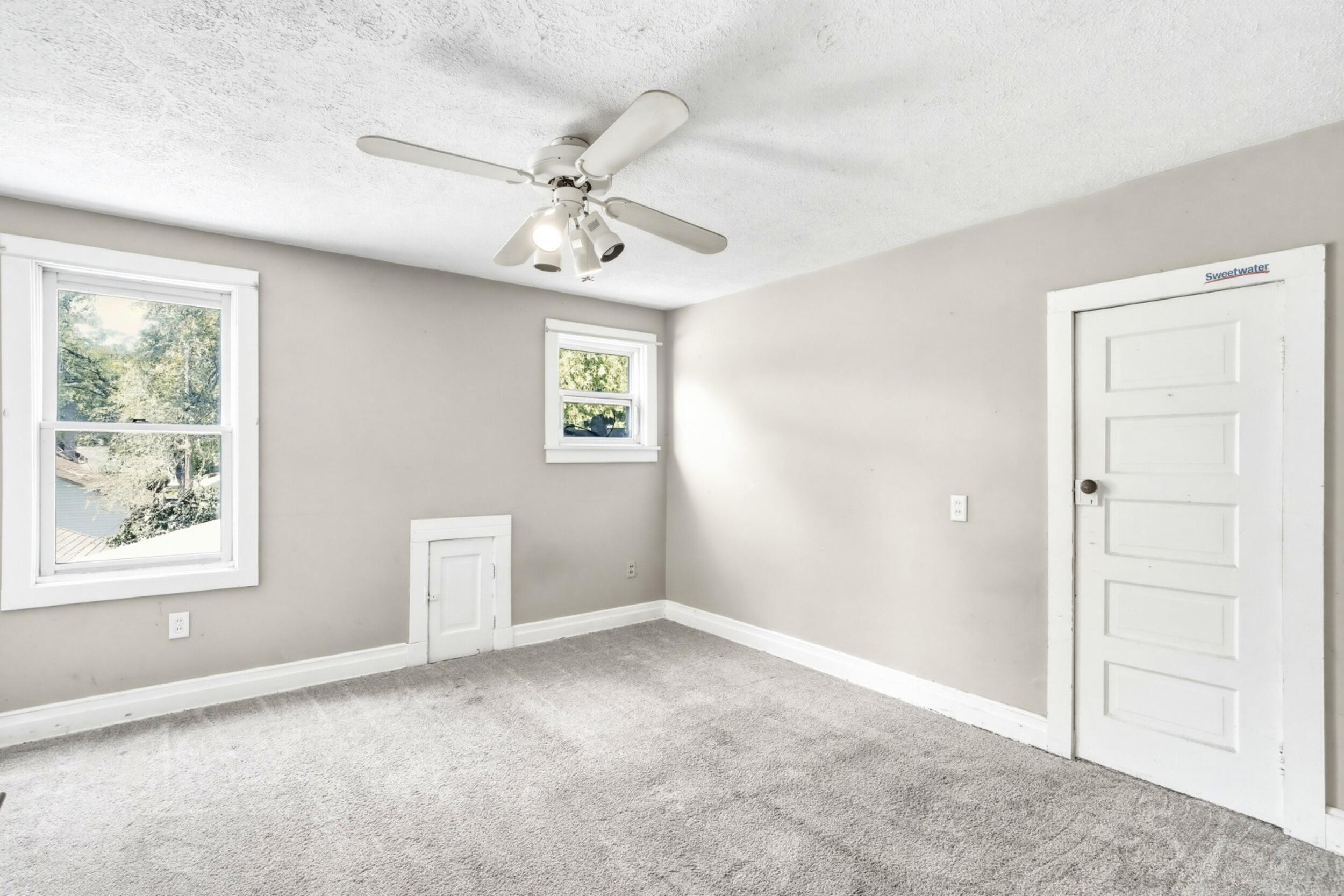 405 N Main Street, Wanatah, IN 46390; Image #18