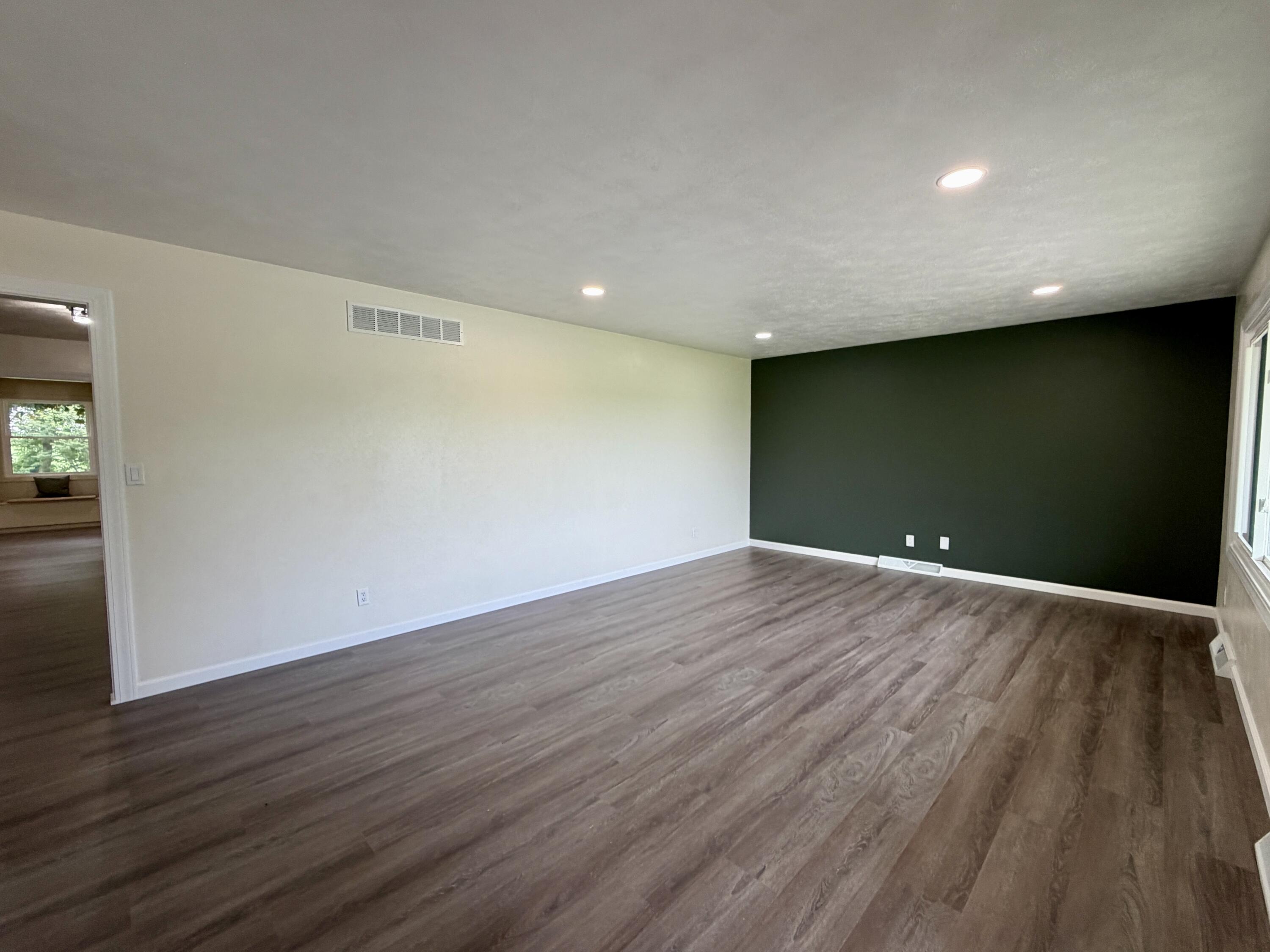 100 S 500 W, La Porte, IN 46350; Image #6
