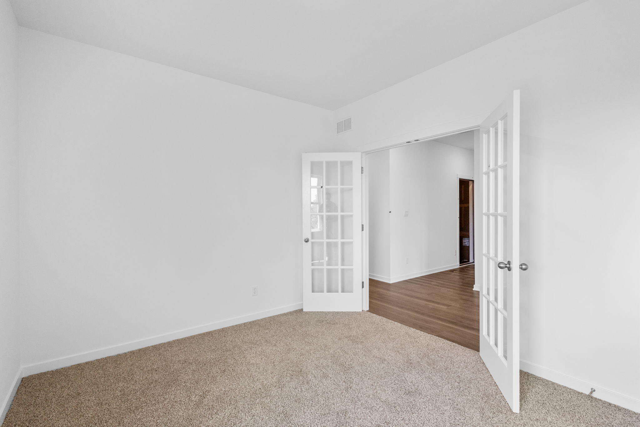 47 Larwick Circle, Valparaiso, IN 46385; Image #21
