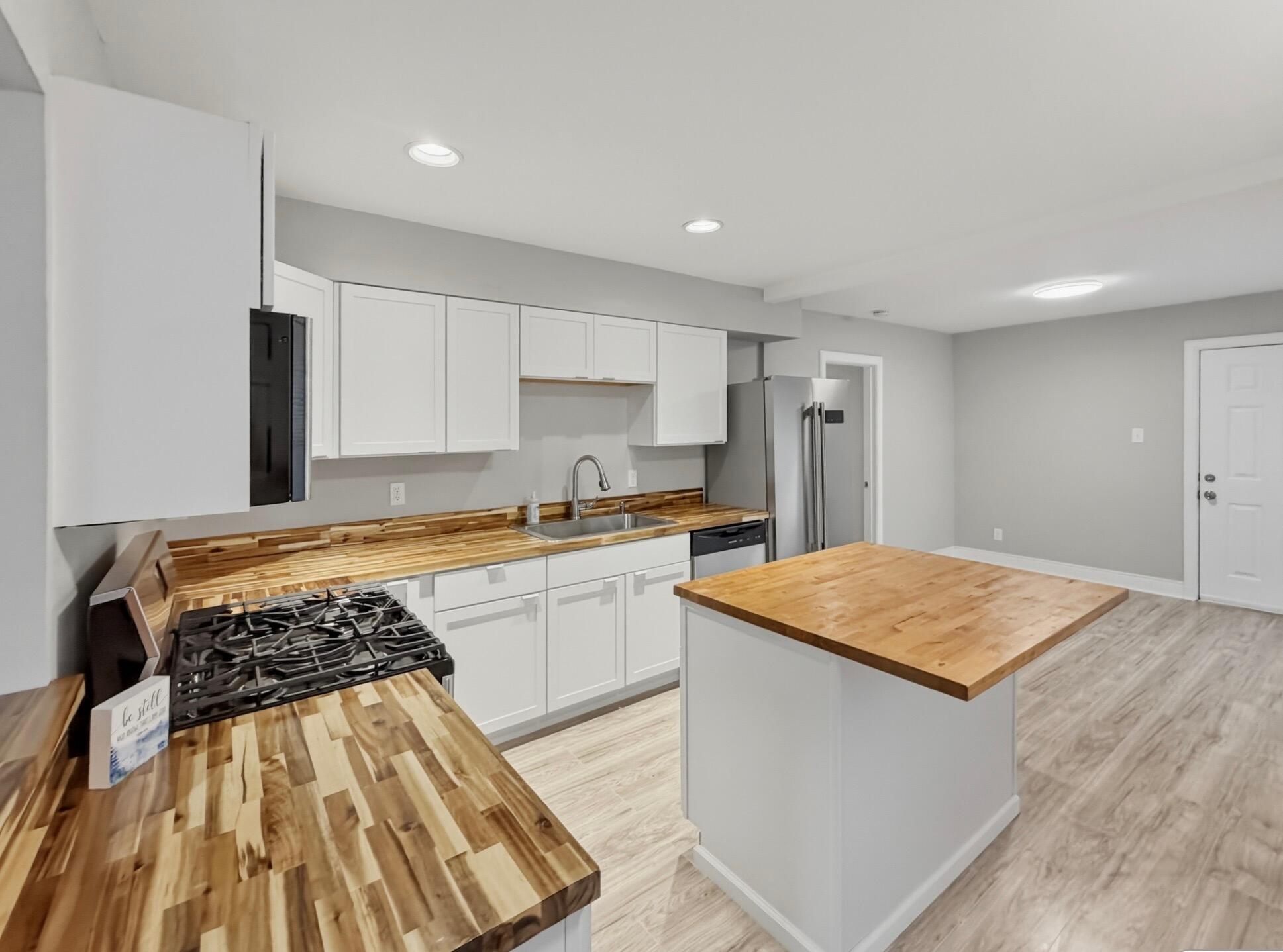 3930 Marshall Street, Gary, IN 46408; Image #21