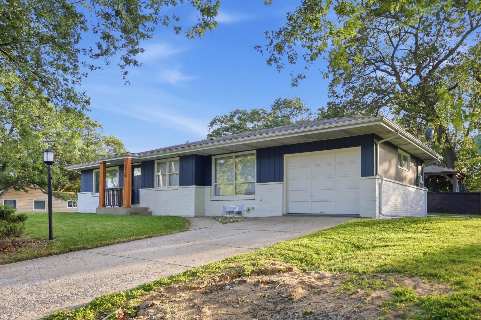 3930 Marshall Street, Gary, IN 46408; Image #31
