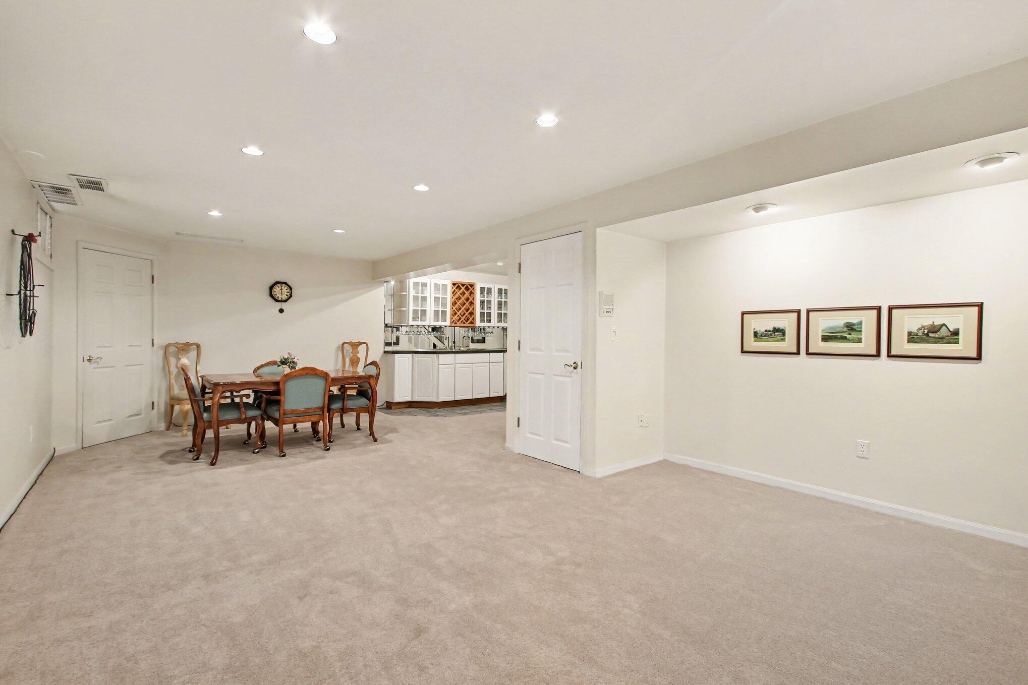 255 Barbara Jean Drive, Schererville, IN 46375; Image #23