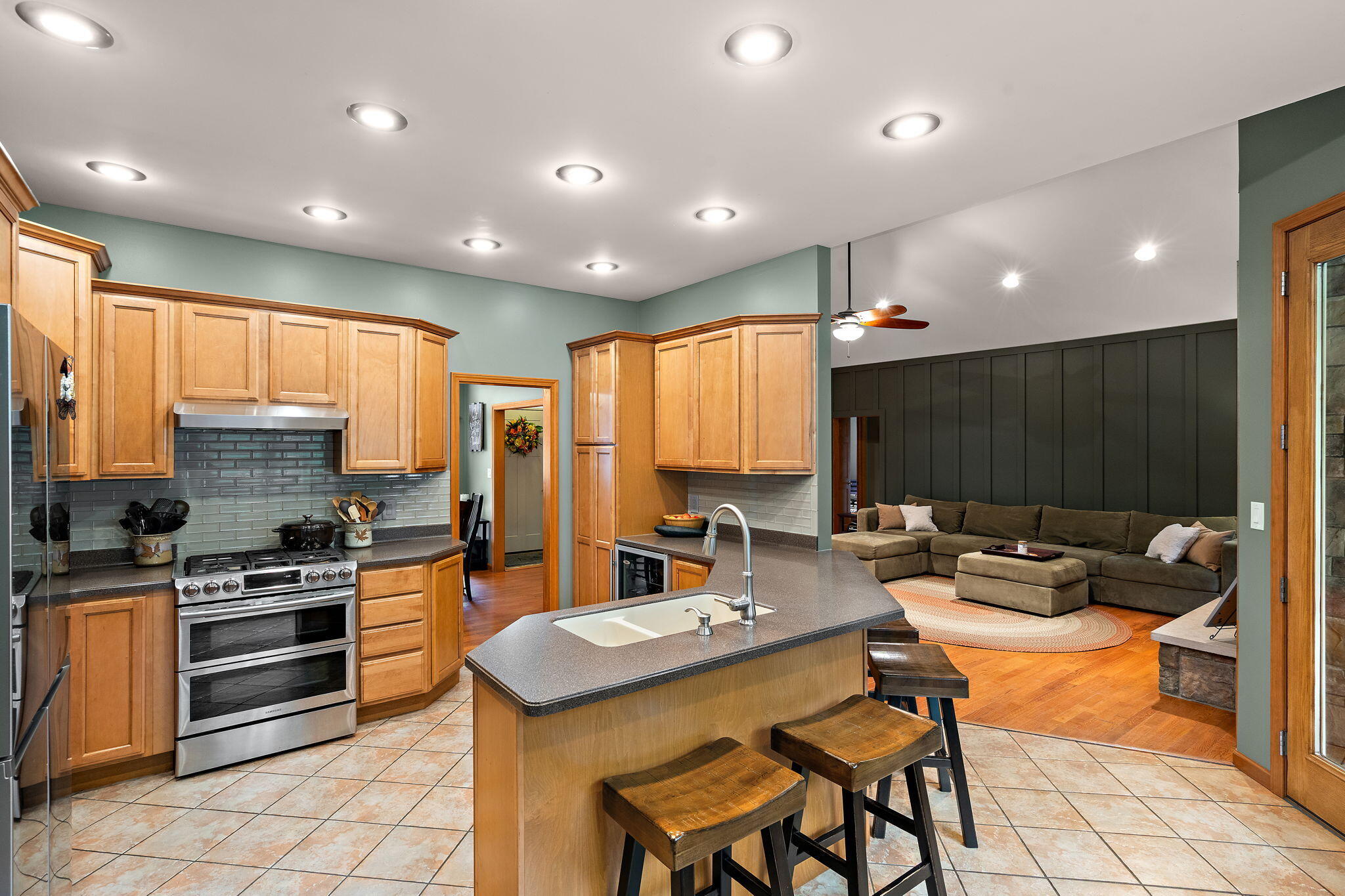 639 E Us Highway 6, Westville, IN 46391; Image #17