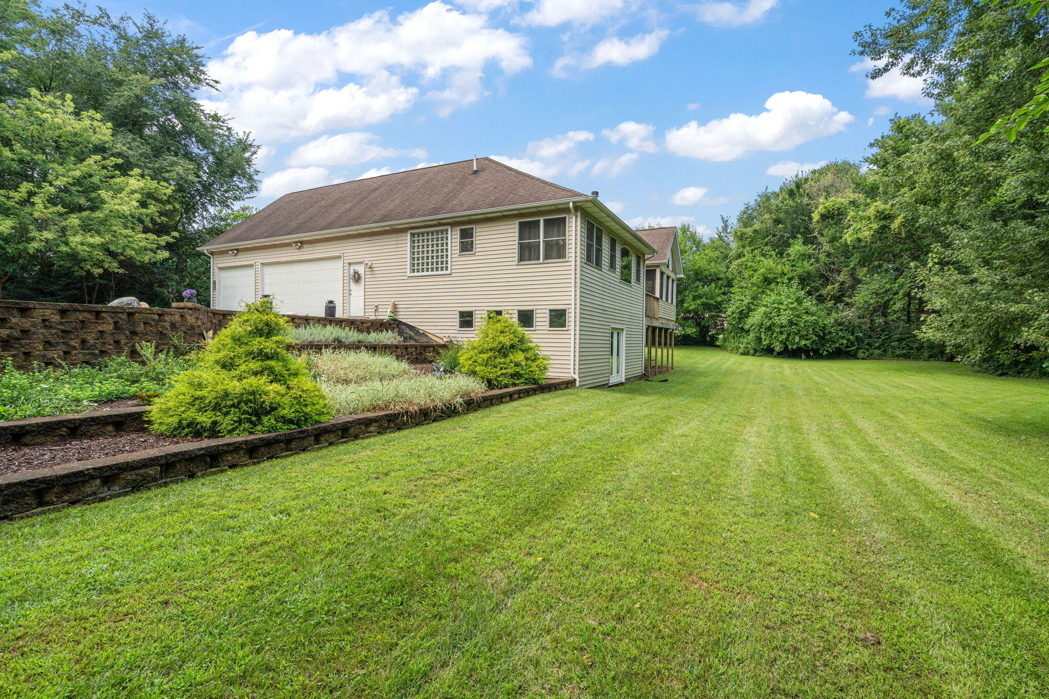 639 E Us Highway 6, Westville, IN 46391; Image #44