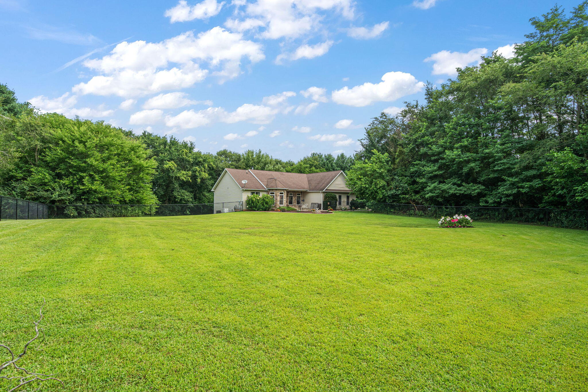 639 E Us Highway 6, Westville, IN 46391; Image #45