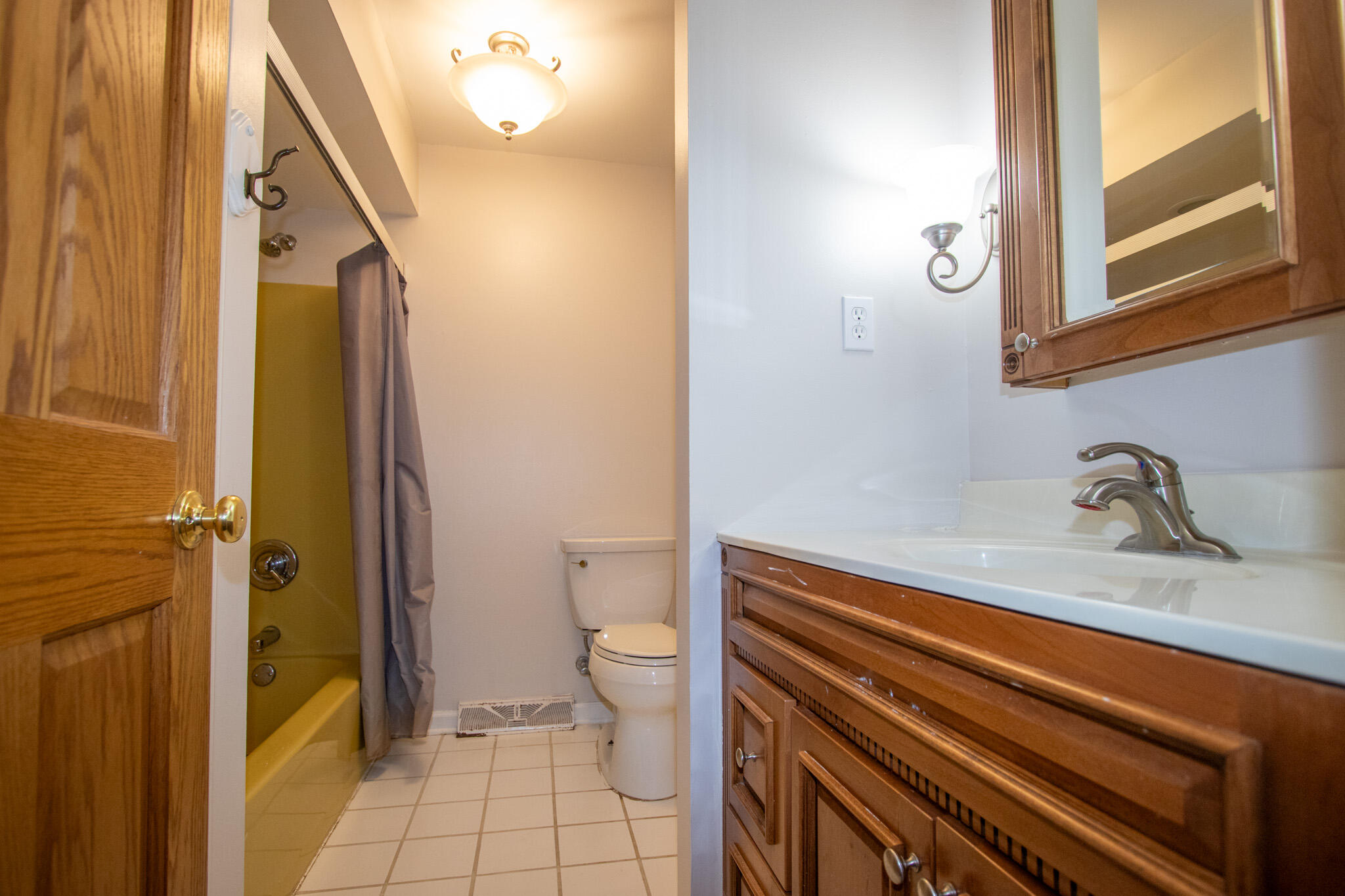 184 S 200 W, Valparaiso, IN 46385; Image #27