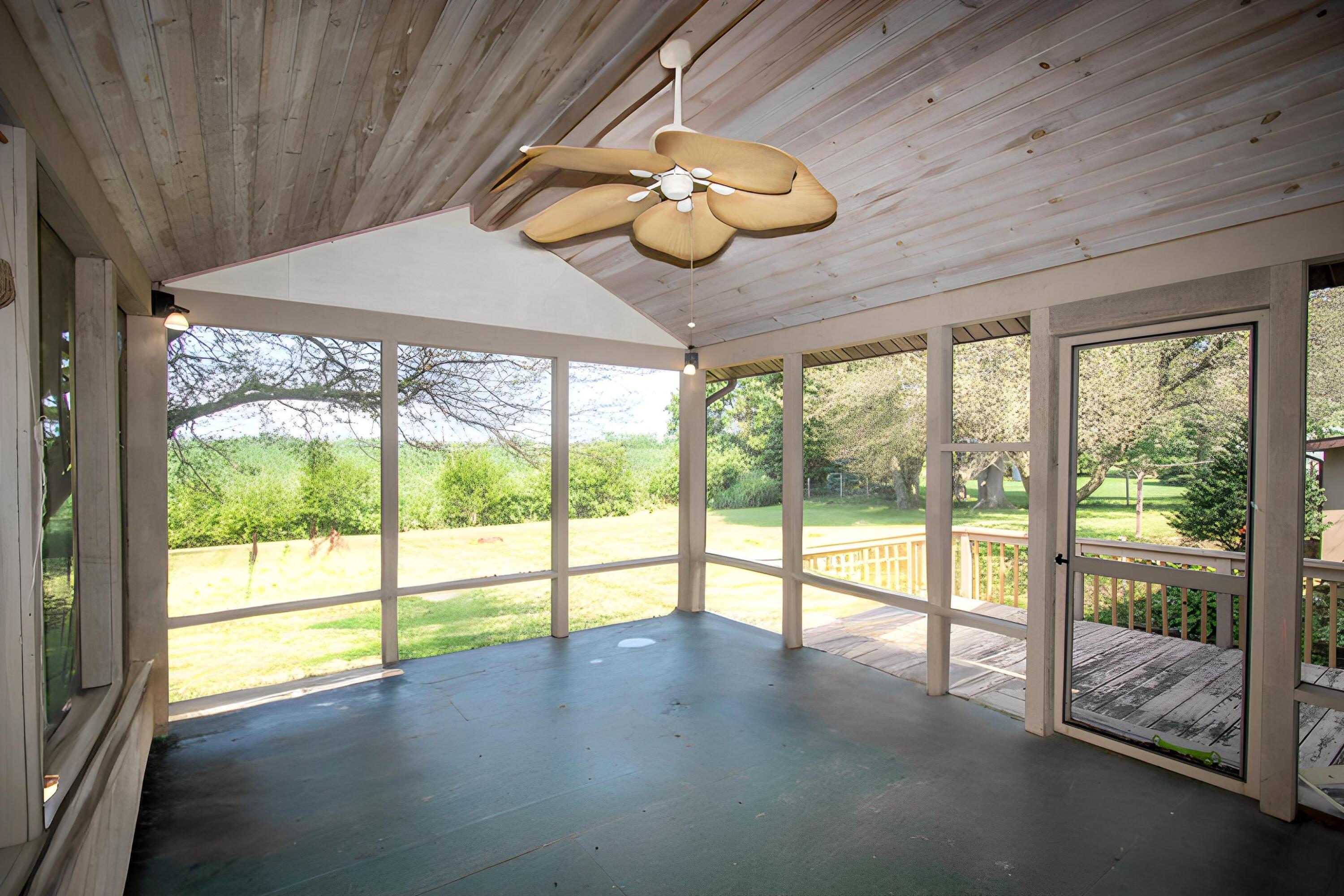 184 S 200 W, Valparaiso, IN 46385; Image #37
