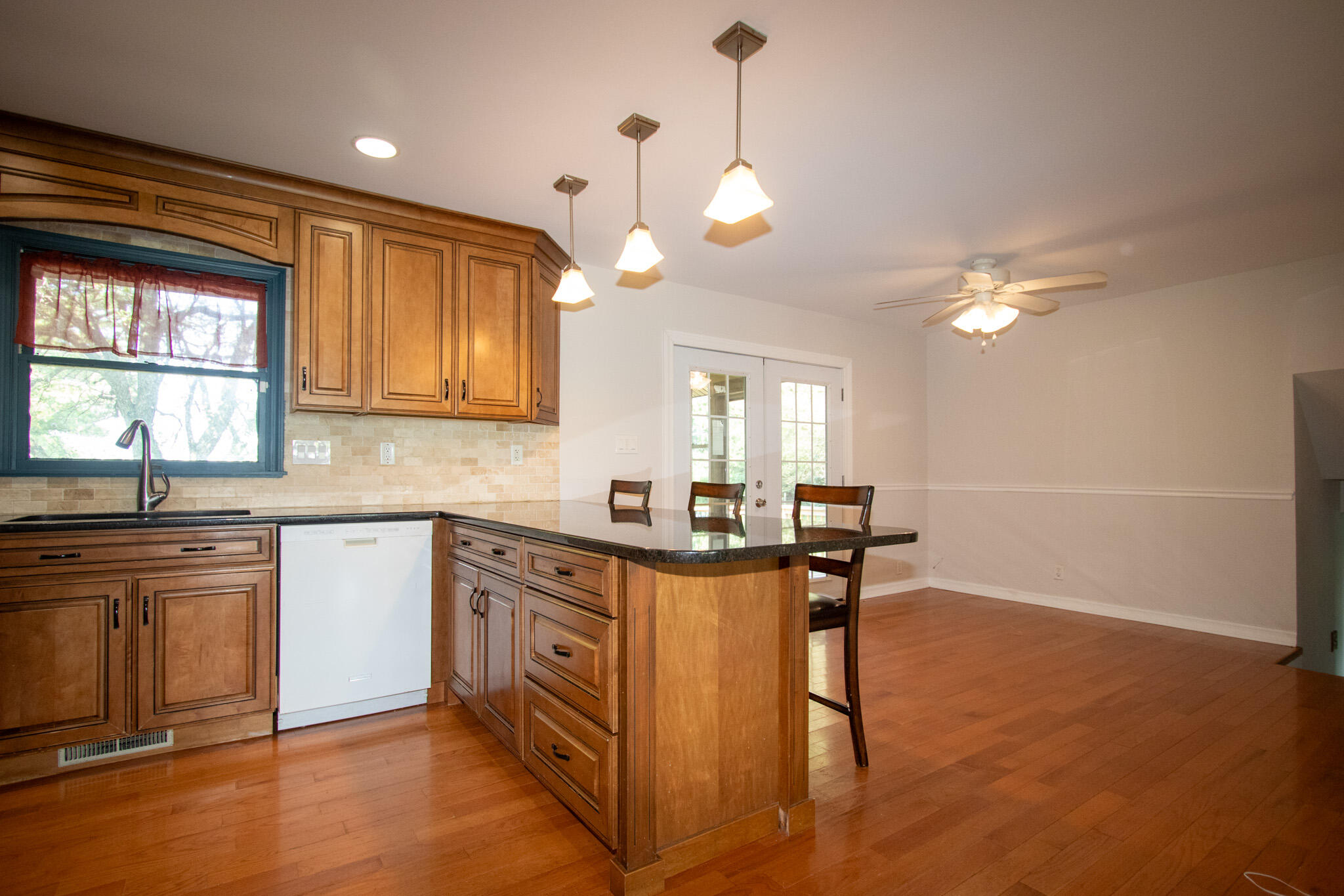 184 S 200 W, Valparaiso, IN 46385; Image #9