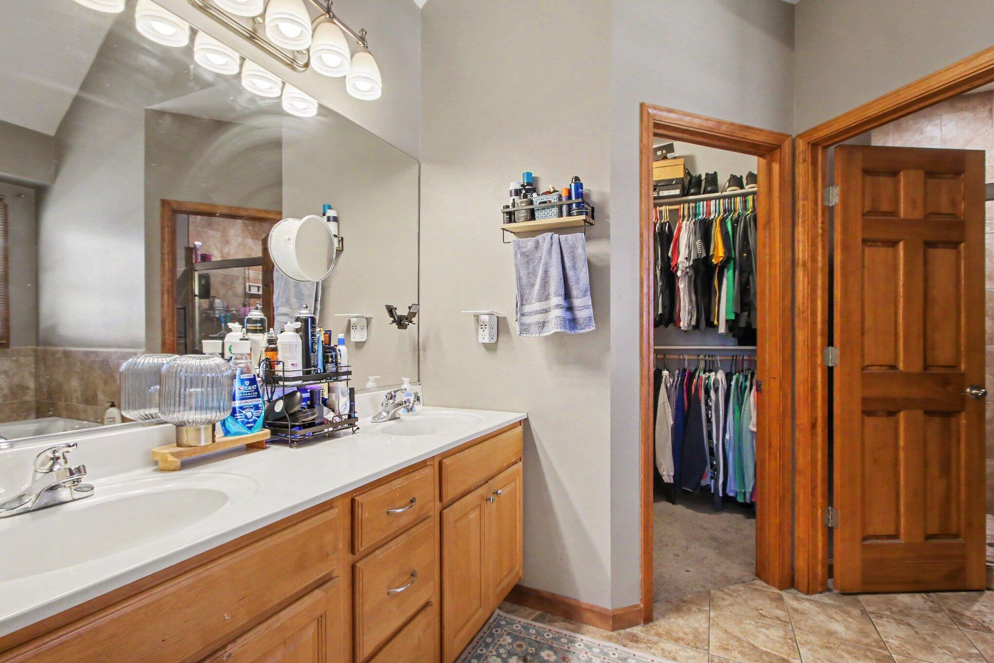 5911 Wildrose Lane, Schererville, IN 46375; Image #13