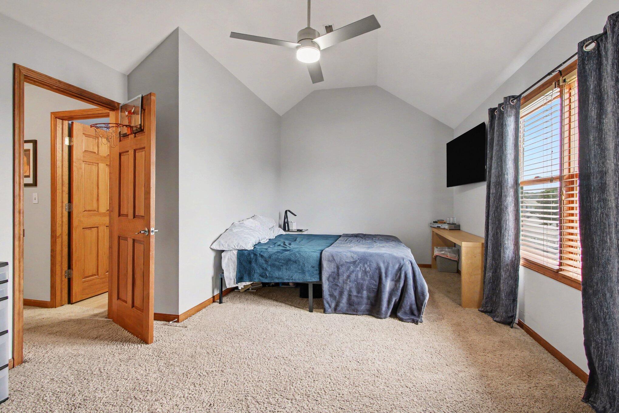 5911 Wildrose Lane, Schererville, IN 46375; Image #14