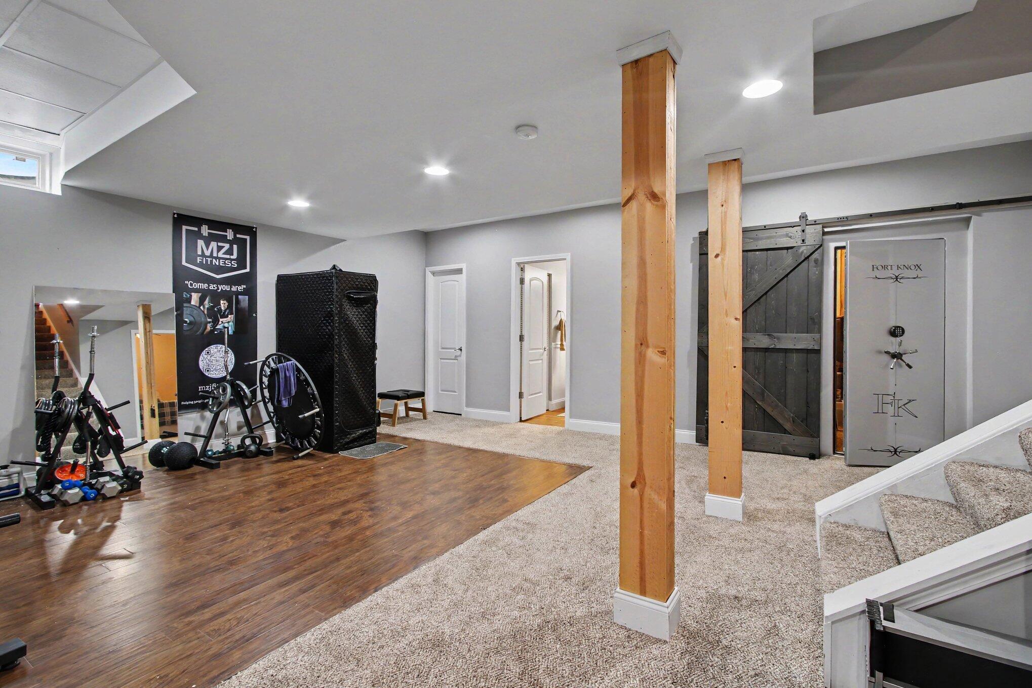 5911 Wildrose Lane, Schererville, IN 46375; Image #19