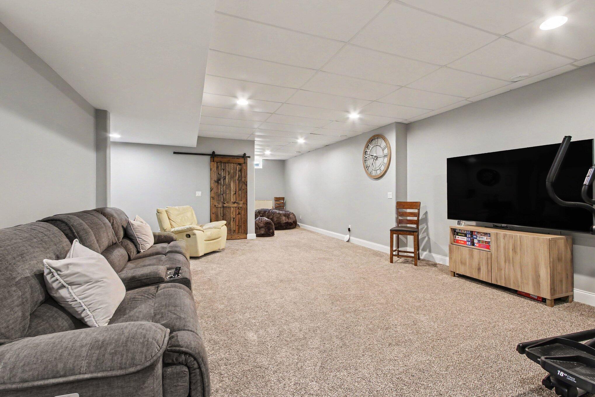 5911 Wildrose Lane, Schererville, IN 46375; Image #20