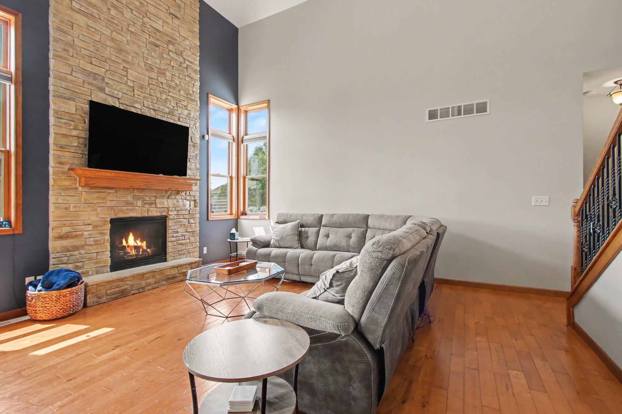 5911 Wildrose Lane, Schererville, IN 46375; Image #3