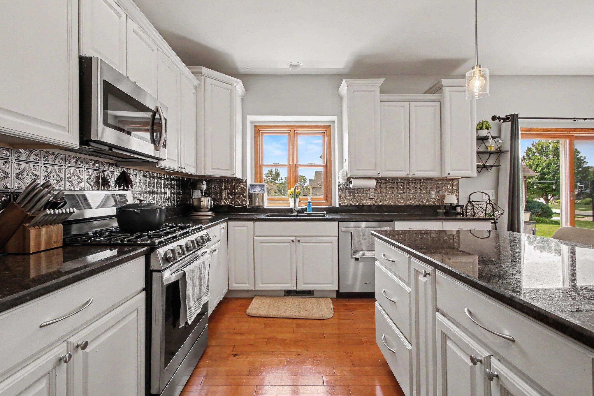5911 Wildrose Lane, Schererville, IN 46375; Image #8