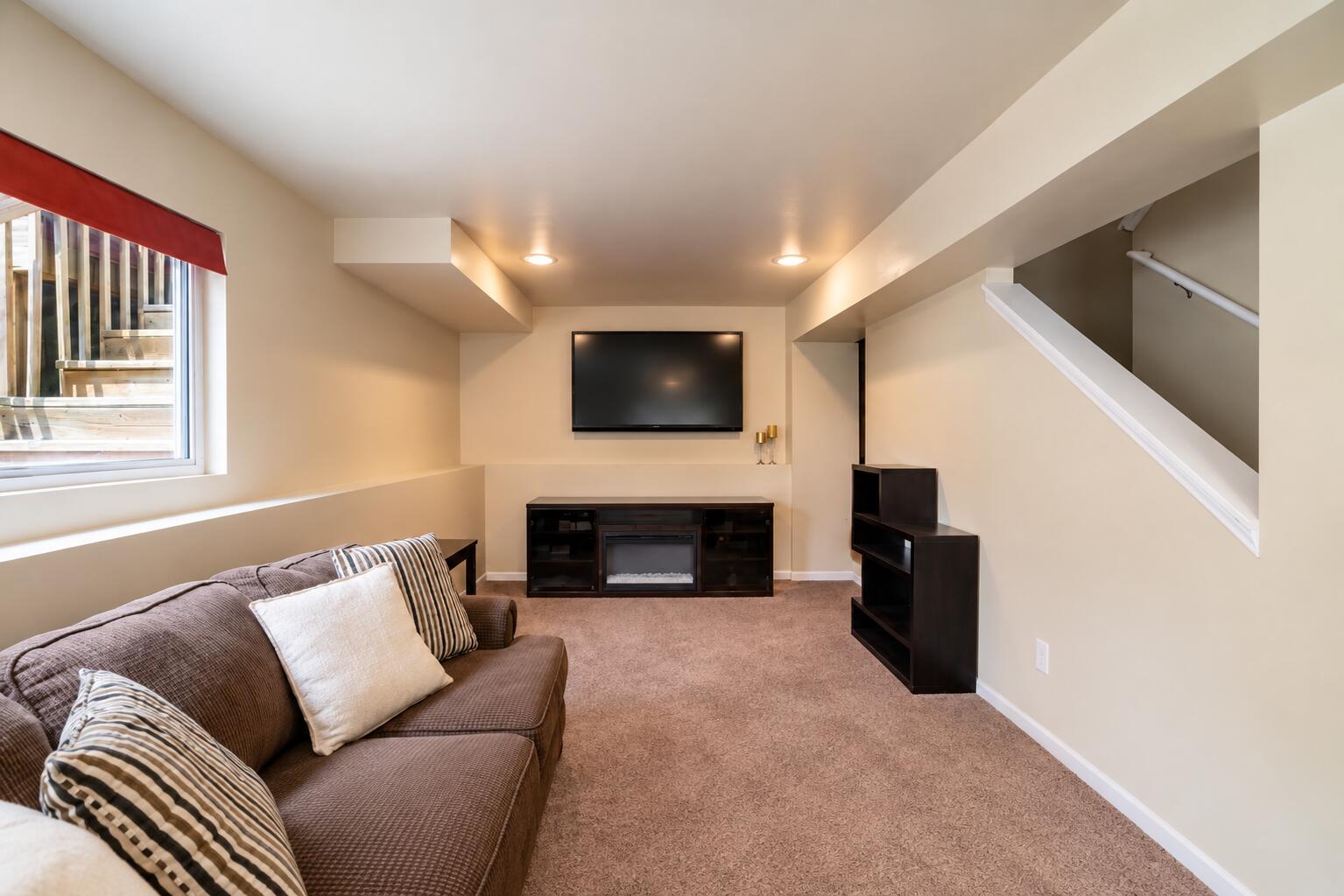 12769 Ellsworth Street, Crown Point, IN 46307; Image #24