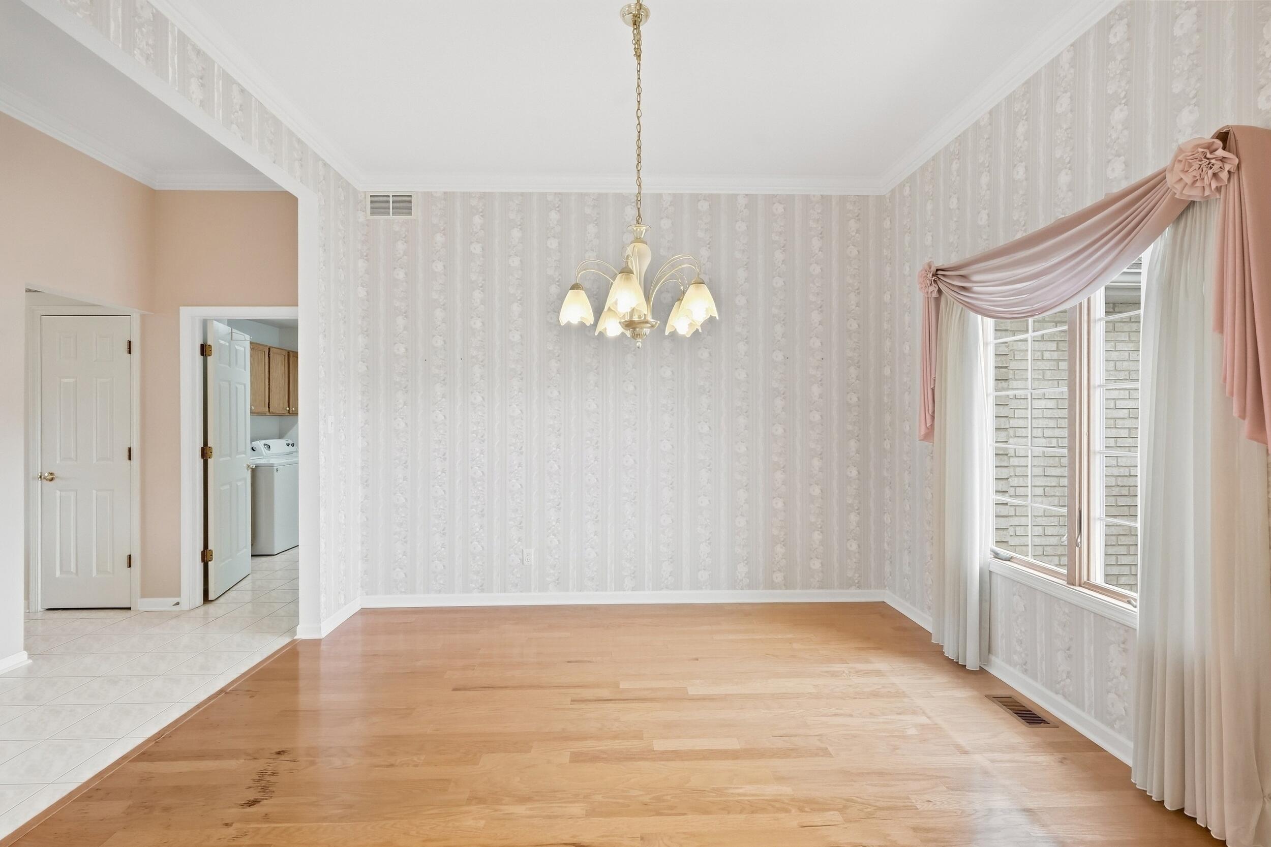 2636 Lancelot Lane, Dyer, IN 46311; Image #14