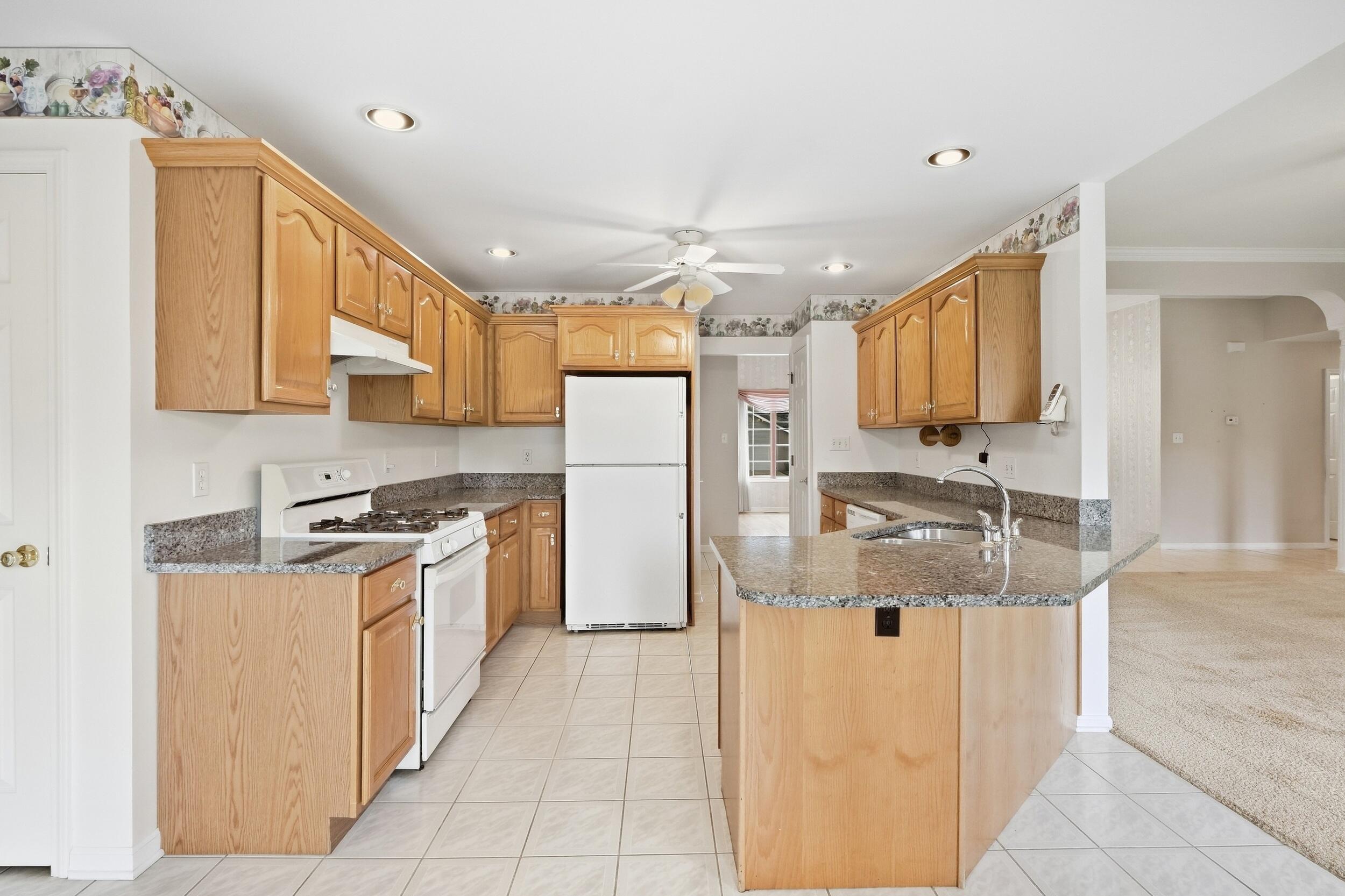 2636 Lancelot Lane, Dyer, IN 46311; Image #4