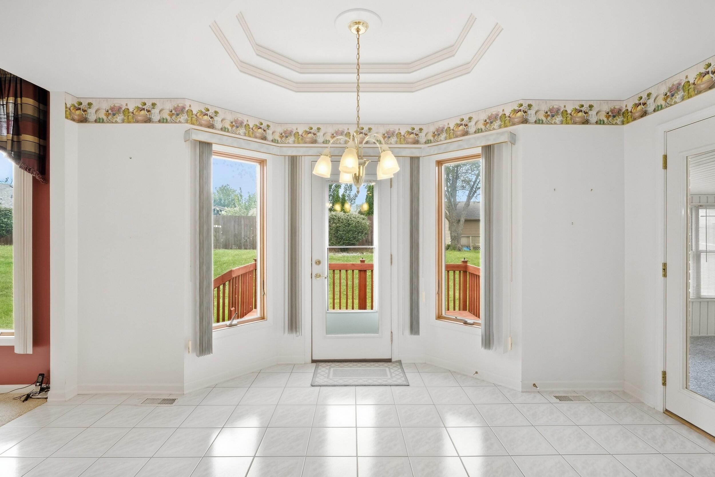 2636 Lancelot Lane, Dyer, IN 46311; Image #8