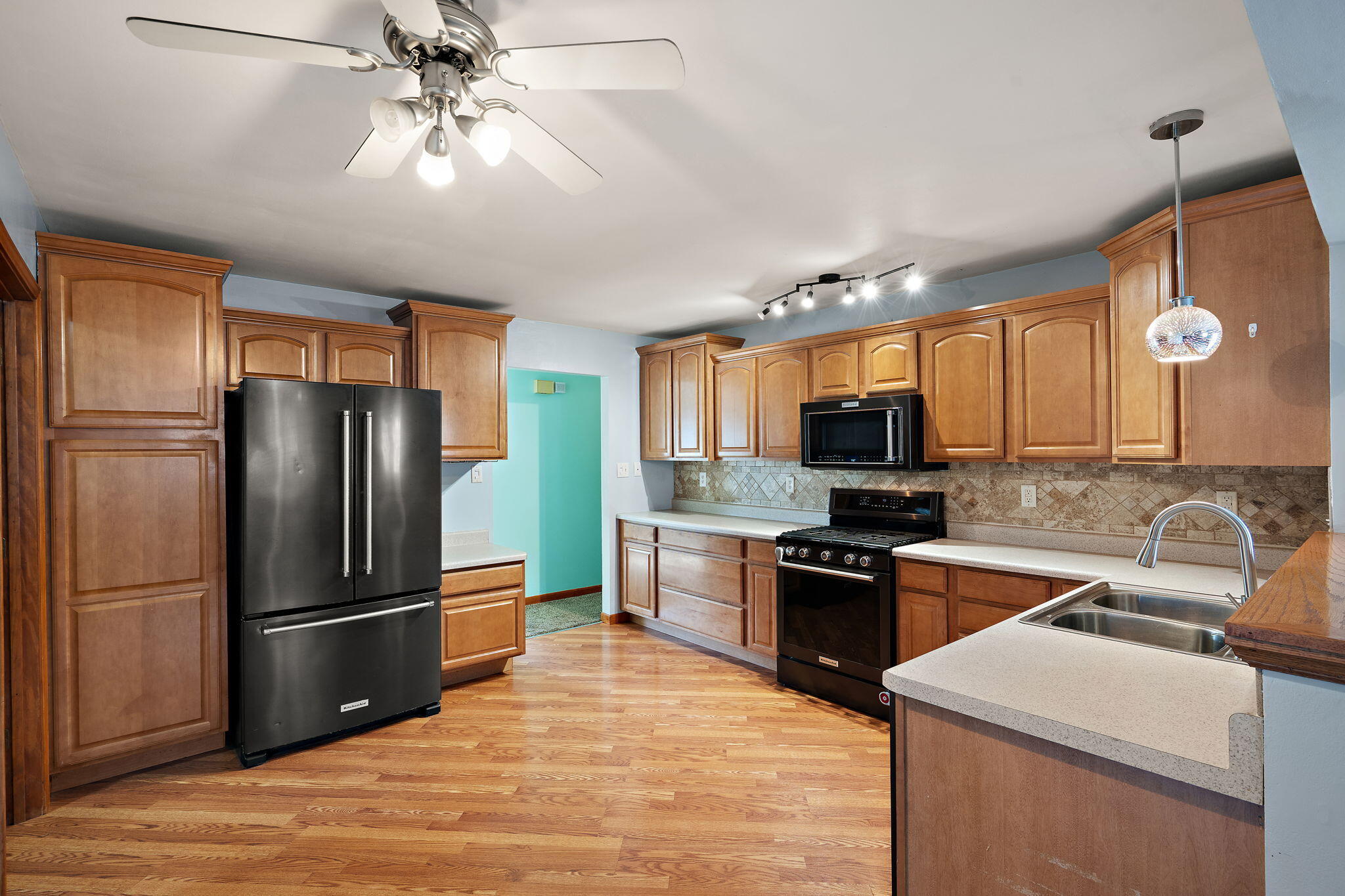 9542 Roosevelt Place, Crown Point, IN 46307; Image #3