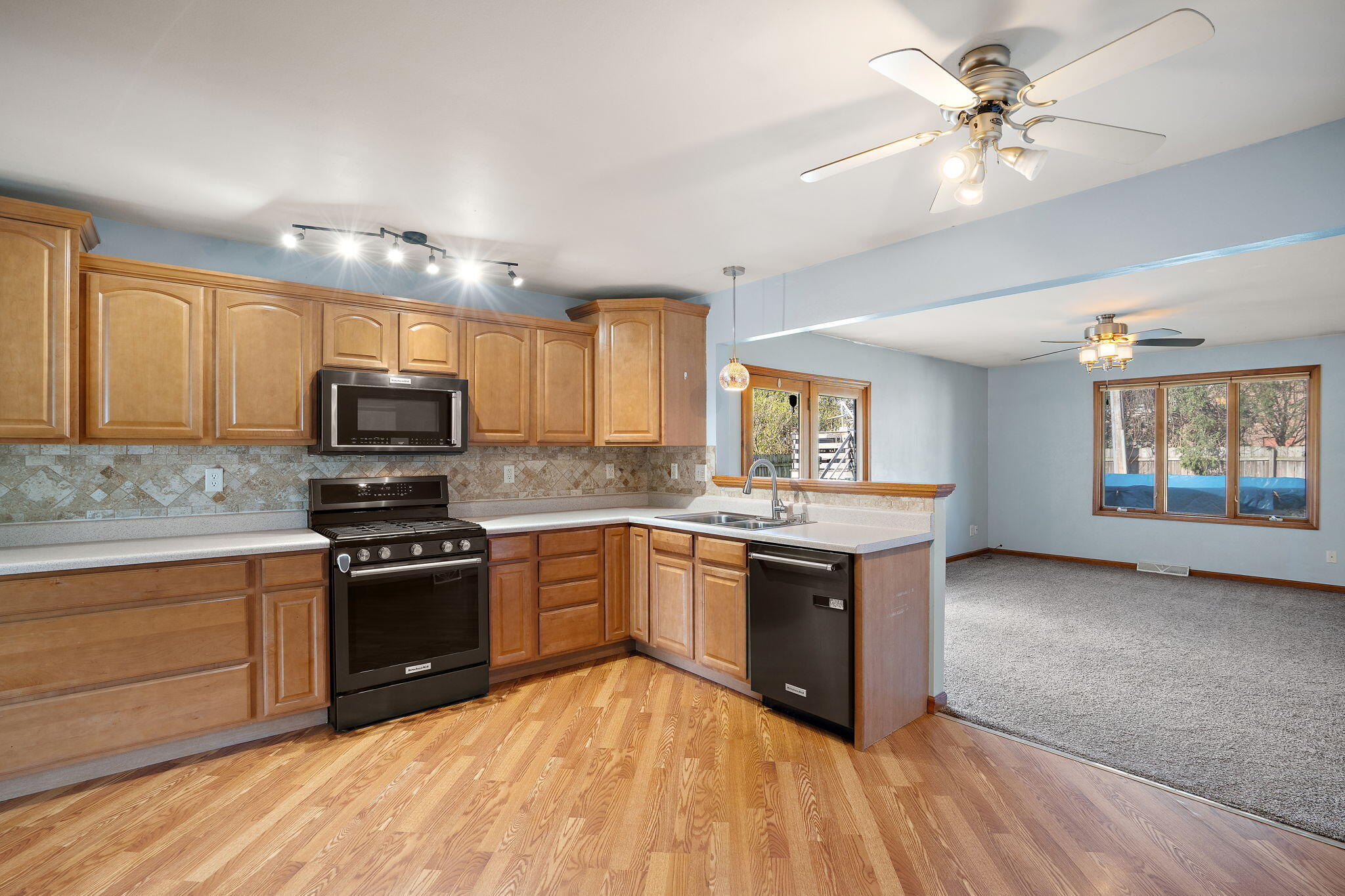 9542 Roosevelt Place, Crown Point, IN 46307; Image #4