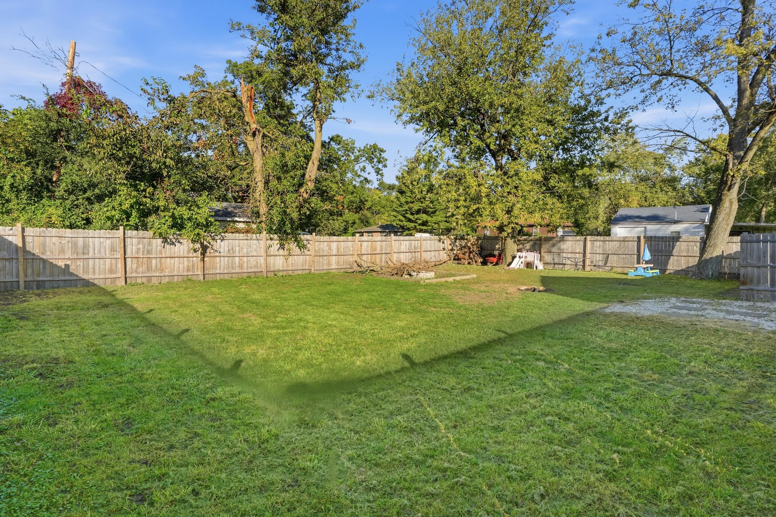 4002 Chase Street, Gary, IN 46408; Image #19