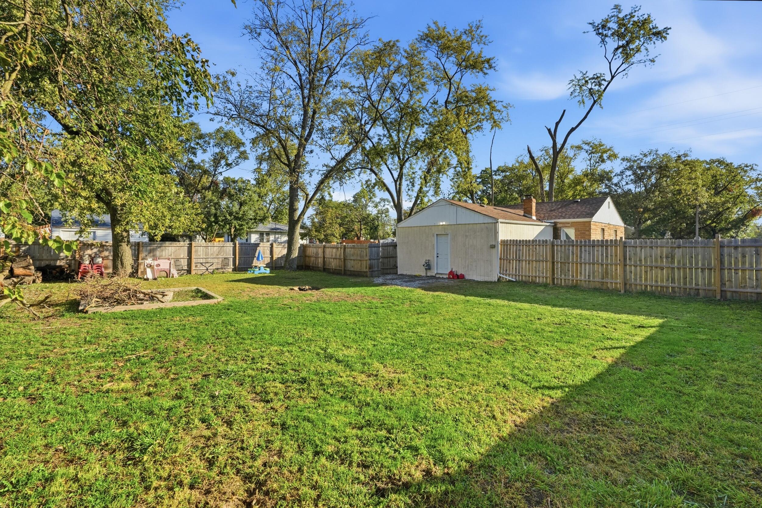 4002 Chase Street, Gary, IN 46408; Image #20