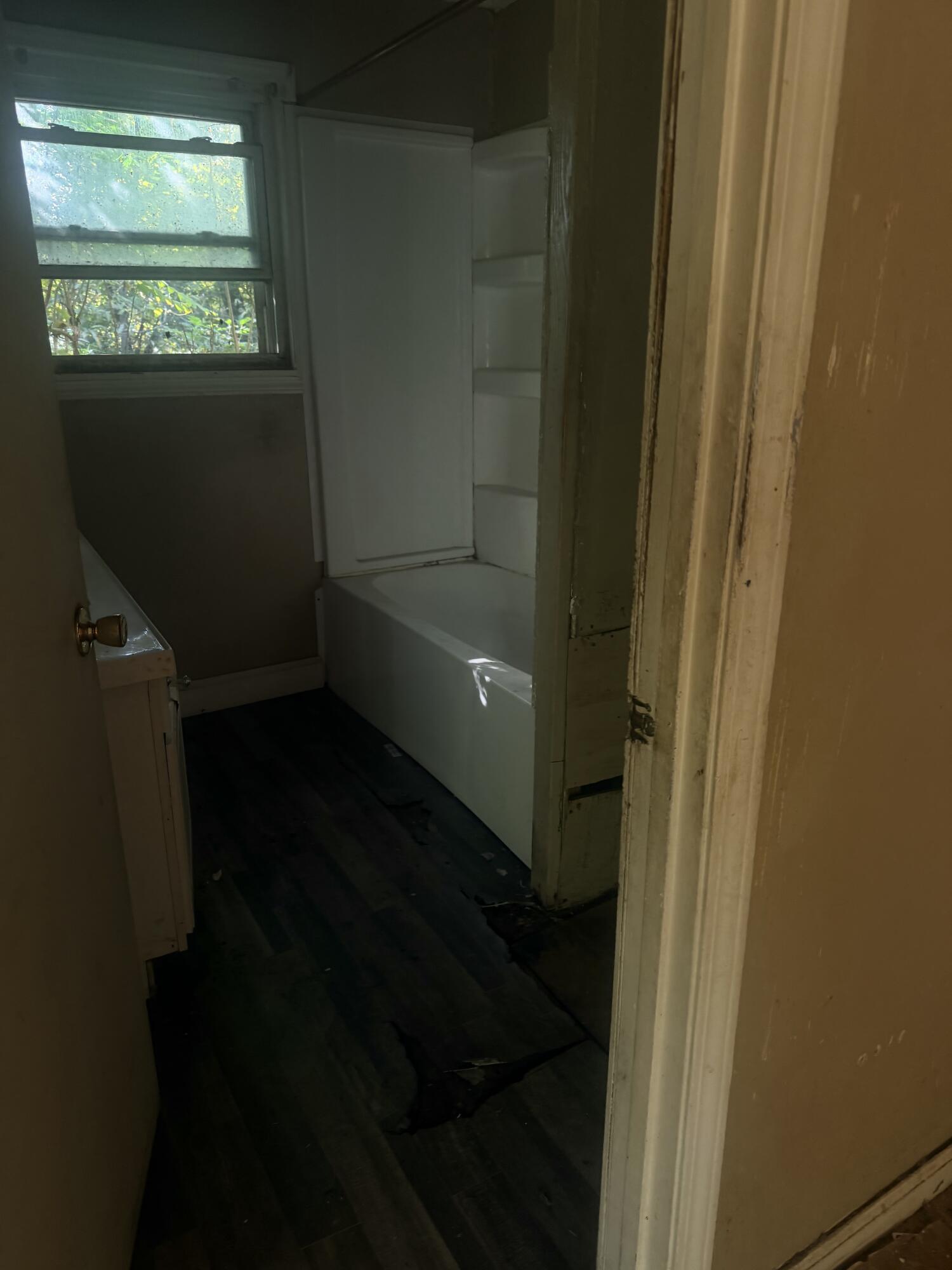525 N Arnolda Avenue, Indianapolis, IN 46222; Image #8